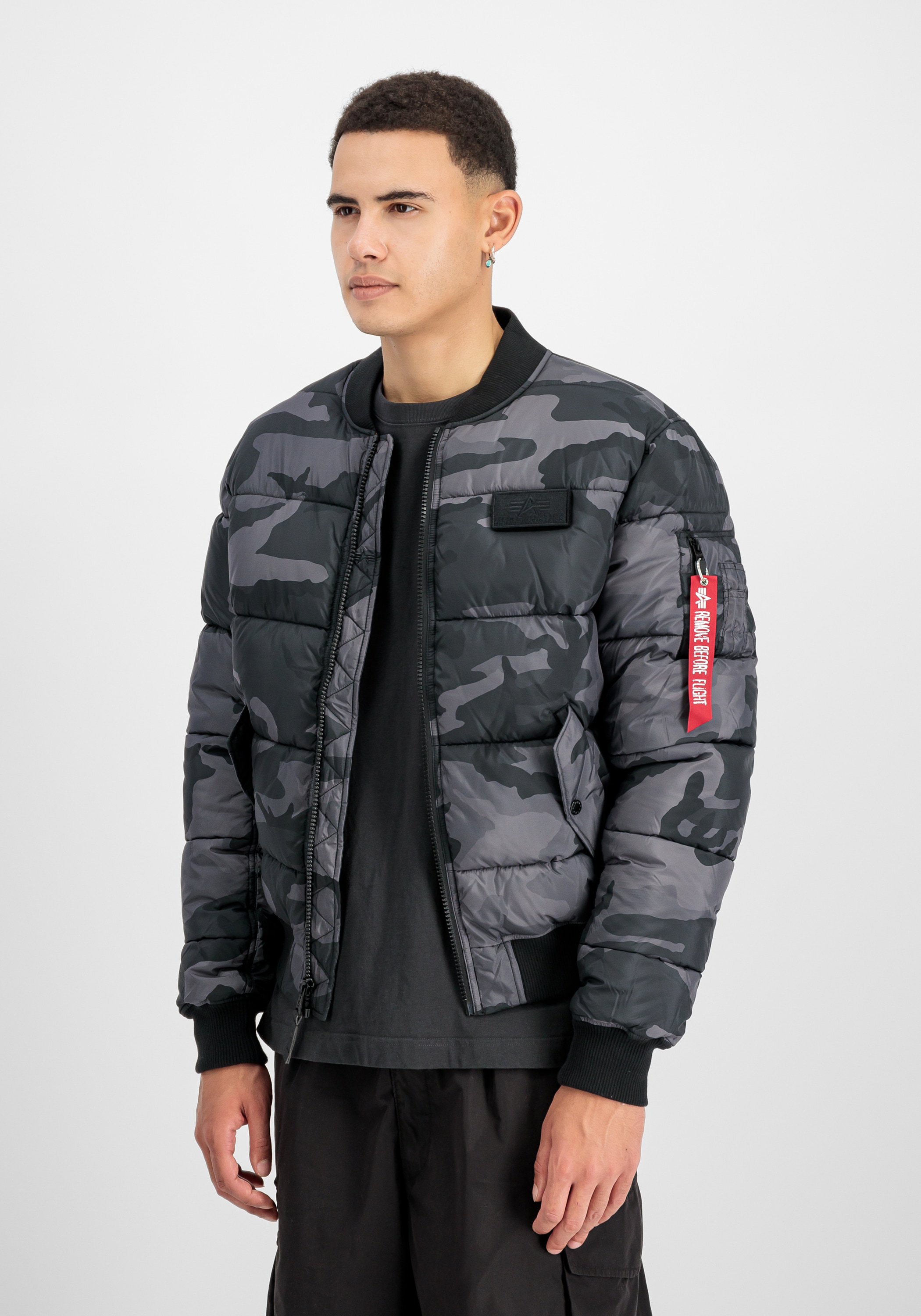 Alpha Industries Bomberjacke »Alpha Industries Men - Bomber Jackets MA-1 Puffer Bomber Camo«