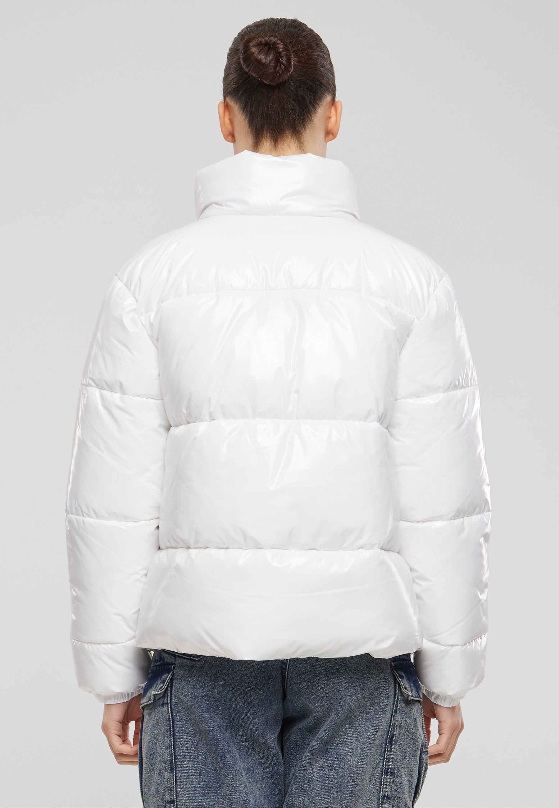 URBAN CLASSICS Winterjacke »Urban Classics Ladies Recycled Short Shiny Puffer Jacket« 1 Stk. tlg. ohne Kapuze