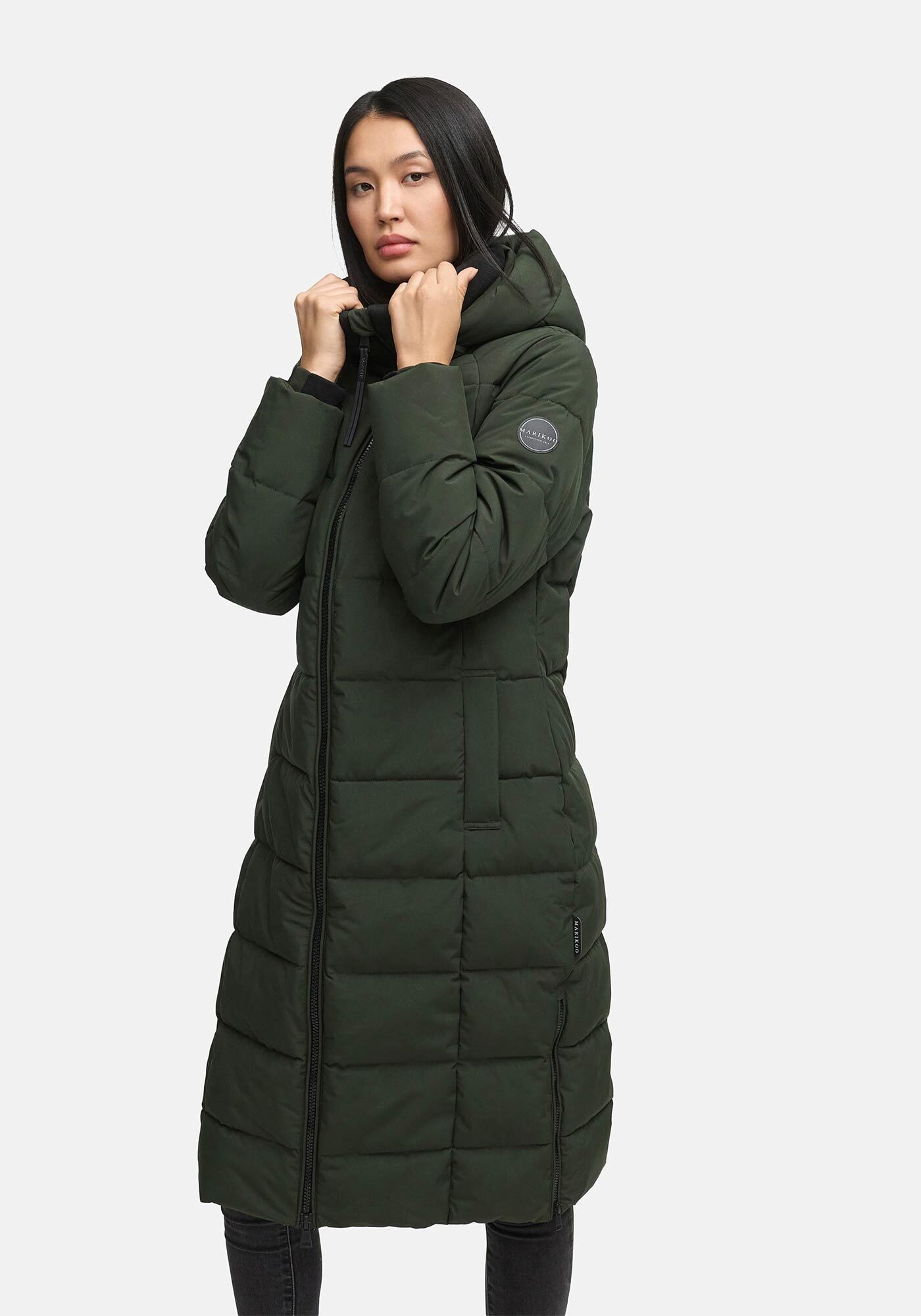 Marikoo Winterjacke »Lanitaa«, Windschutz durch hochschließenden Kragen