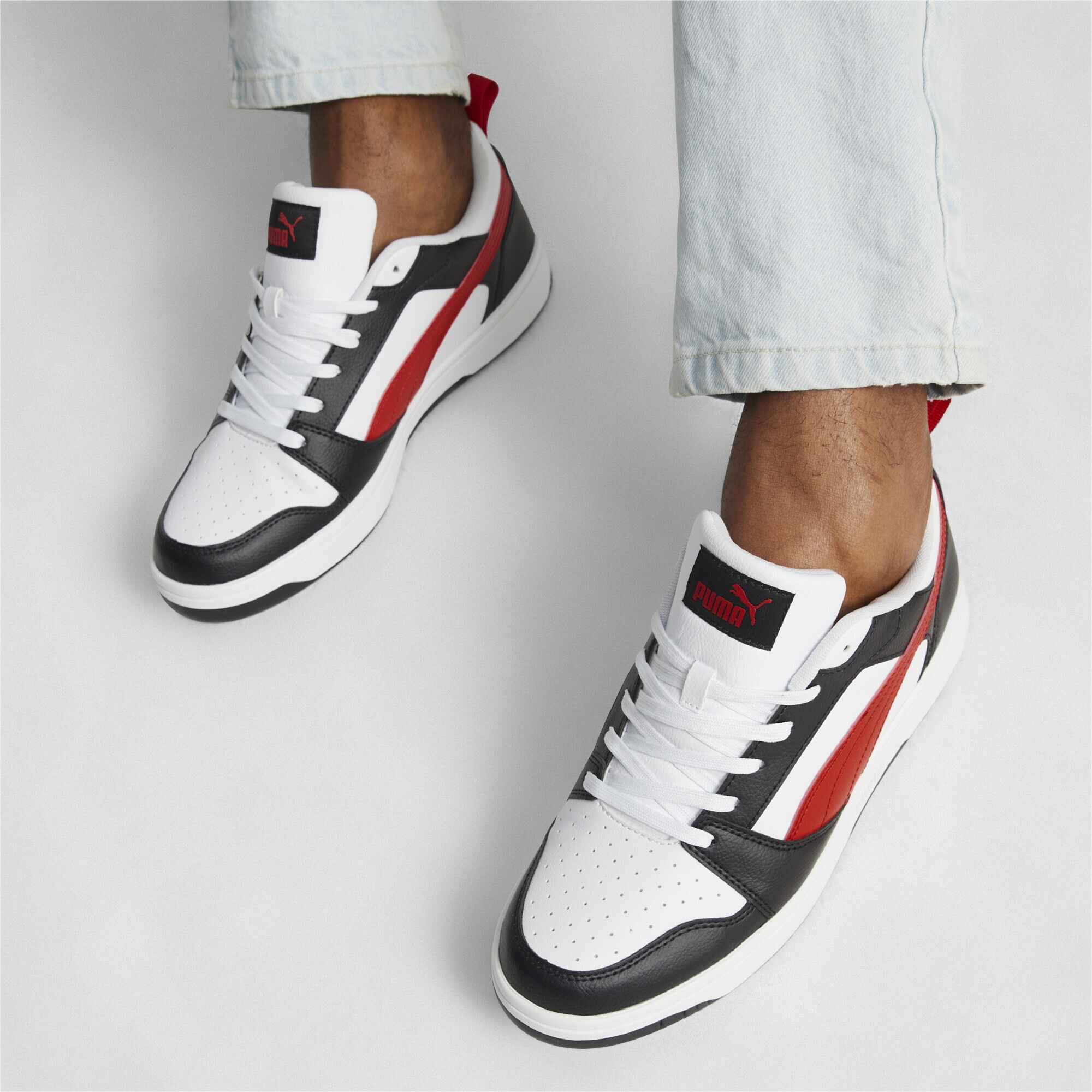 PUMA Sneaker »Rebound V6 Low Sneakers Erwachsene«