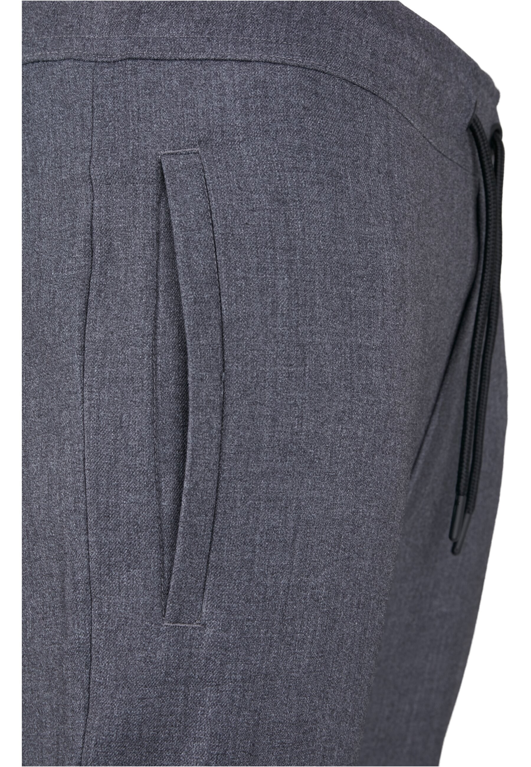 URBAN CLASSICS Jogginghose »Urban Classics Herren Comfort Cropped Pants«, (1 tlg.)