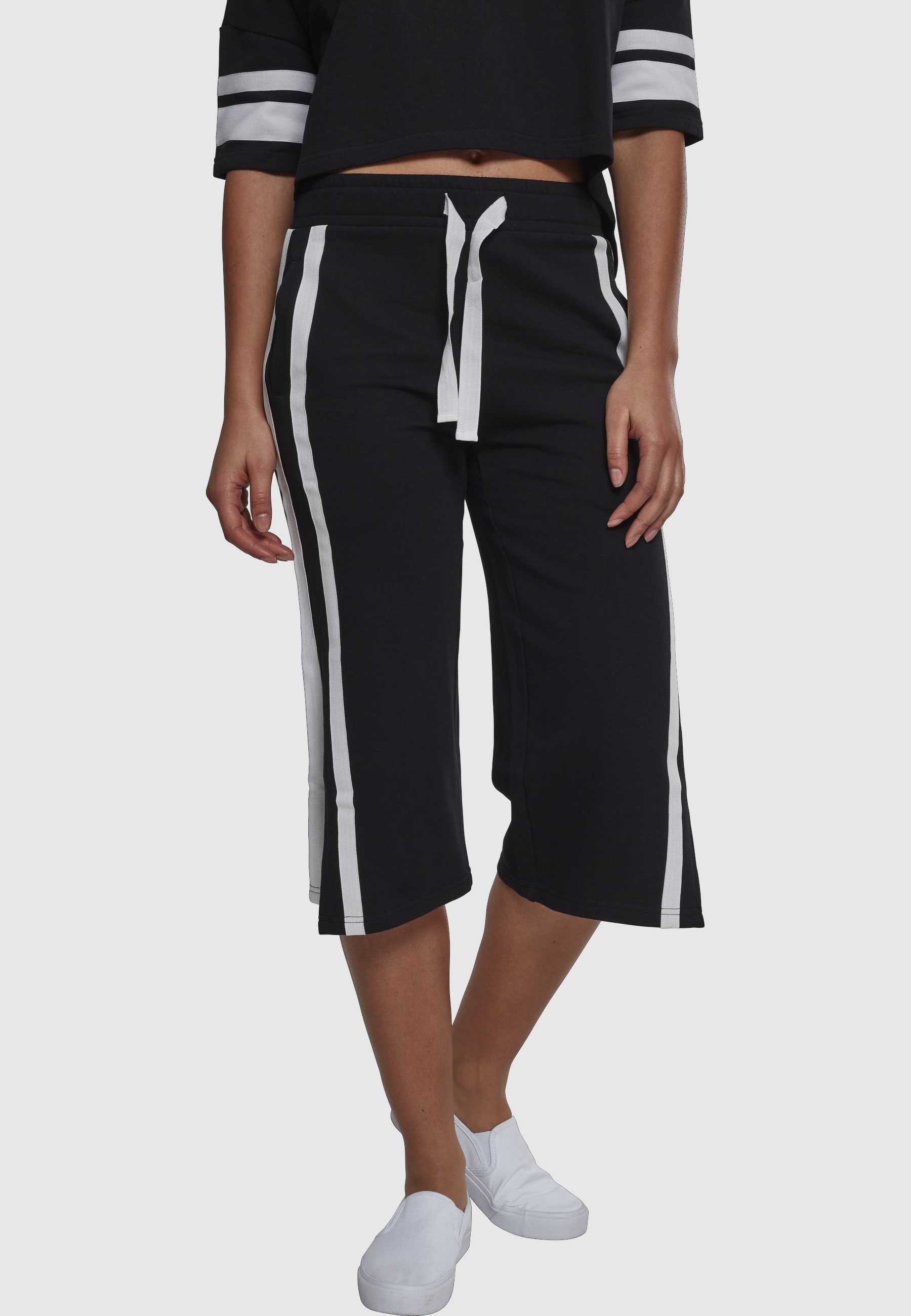 URBAN CLASSICS Culotte »Urban Classics Damen Ladies Taped Terry Culotte«