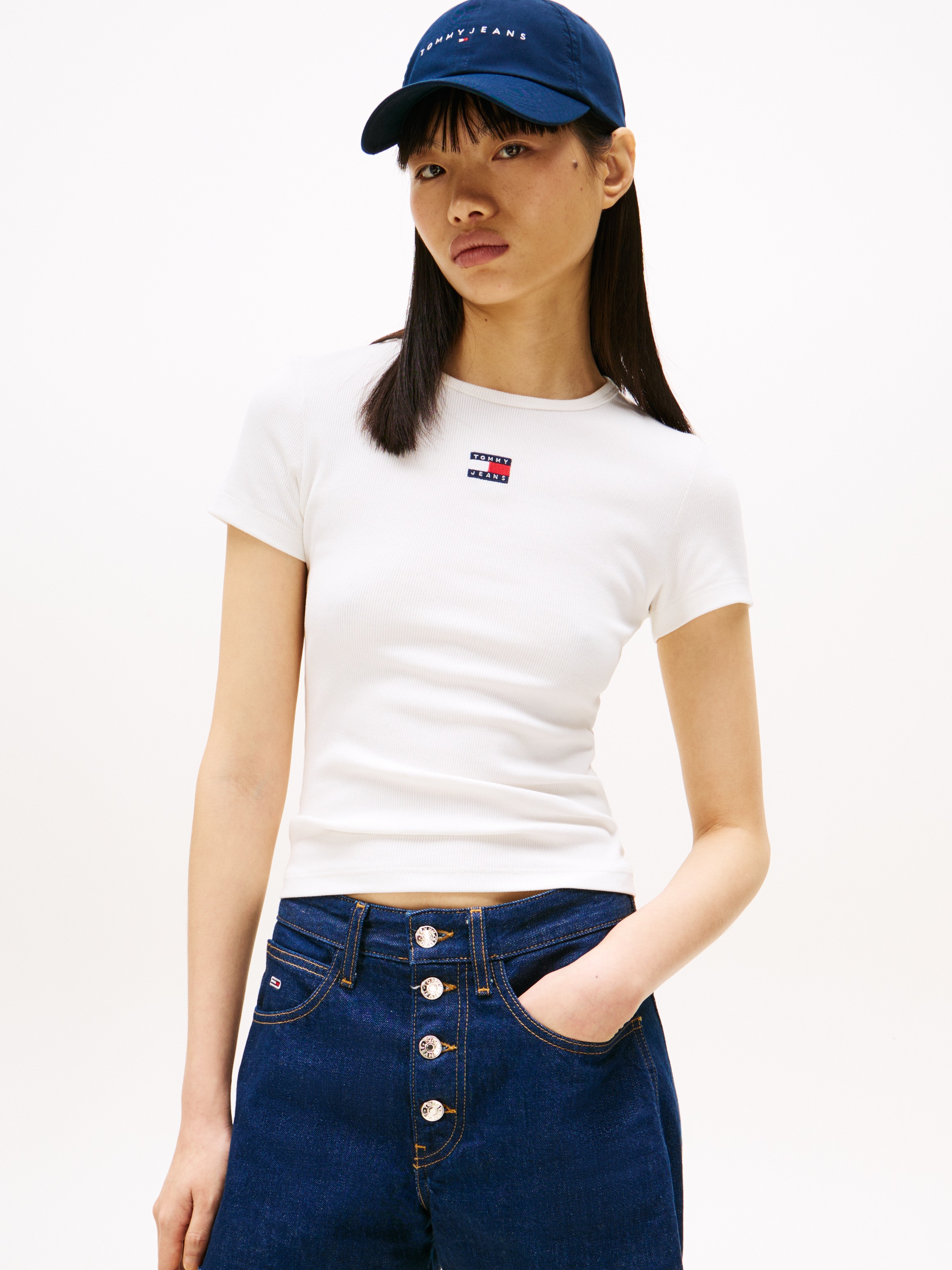 Tommy Jeans T-Shirt »TJW SLIM BADGE RIB TEE«, in Rippoptik