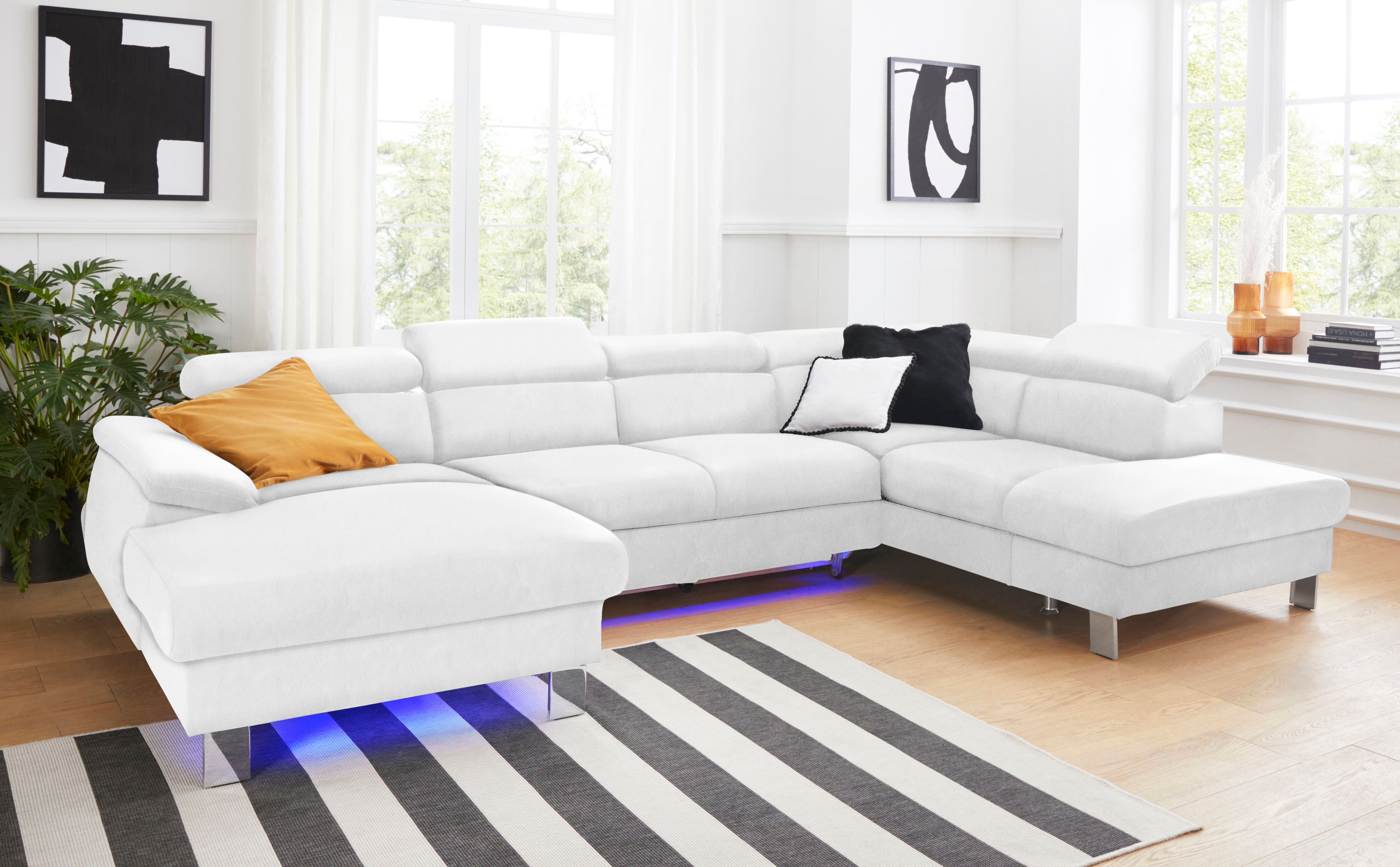 COTTA Wohnlandschaft "Komaris U-Form, B: 320 cm" mit Kopfteilverstellung, optional Schlaffunktion, Bettkasten & Licht