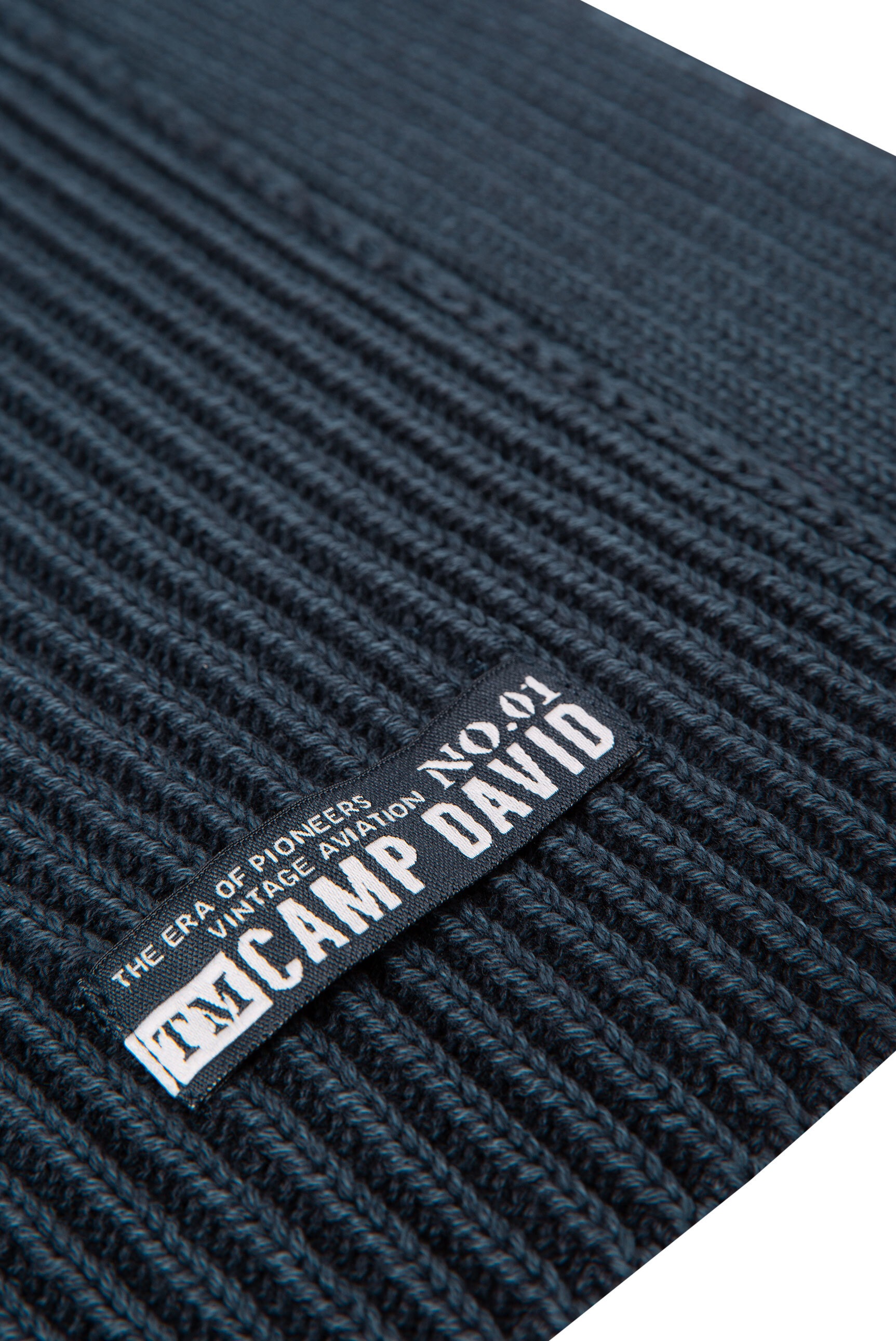 CAMP DAVID Strickschal