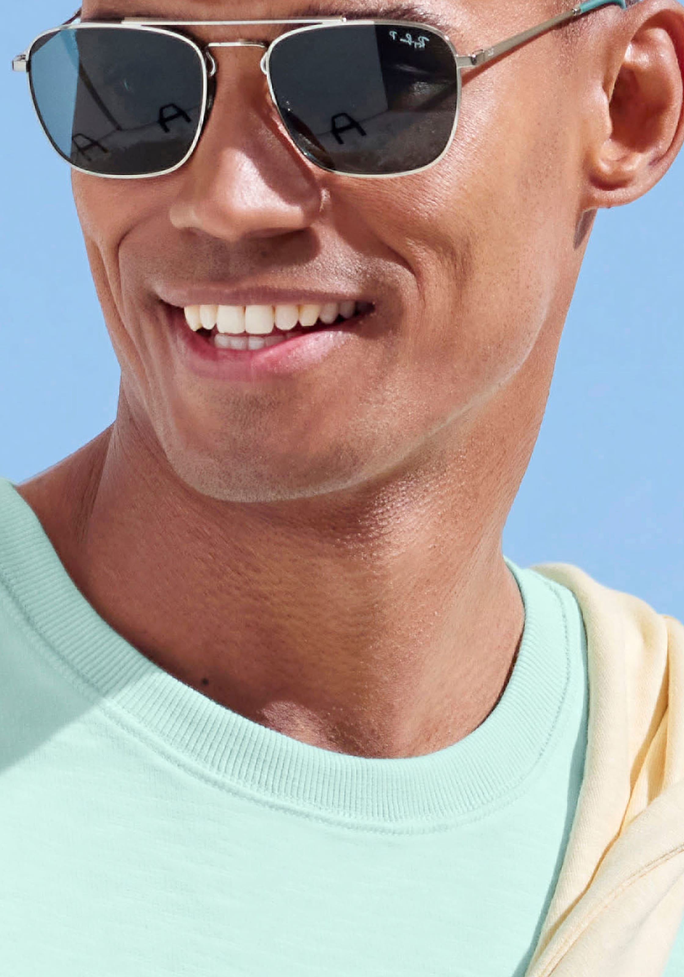 John Devin T-Shirt in Struktur-Qualität und modischen Farben