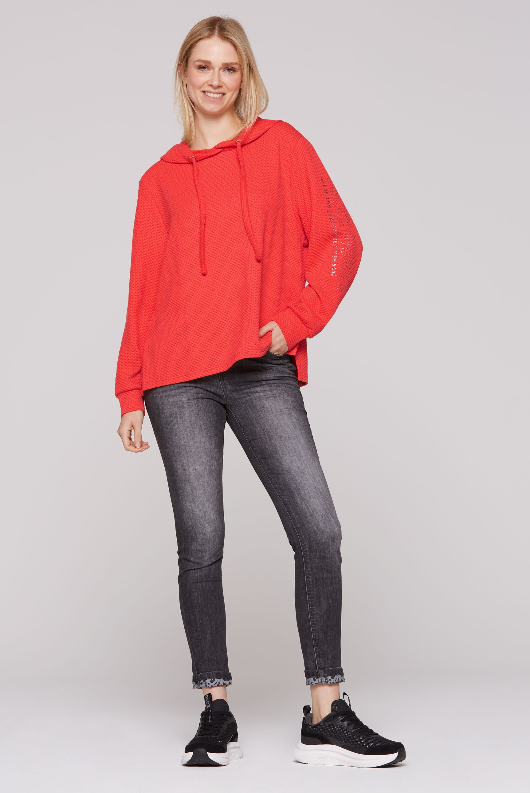 SOCCX Kapuzensweatshirt, mit Seitenschlitze