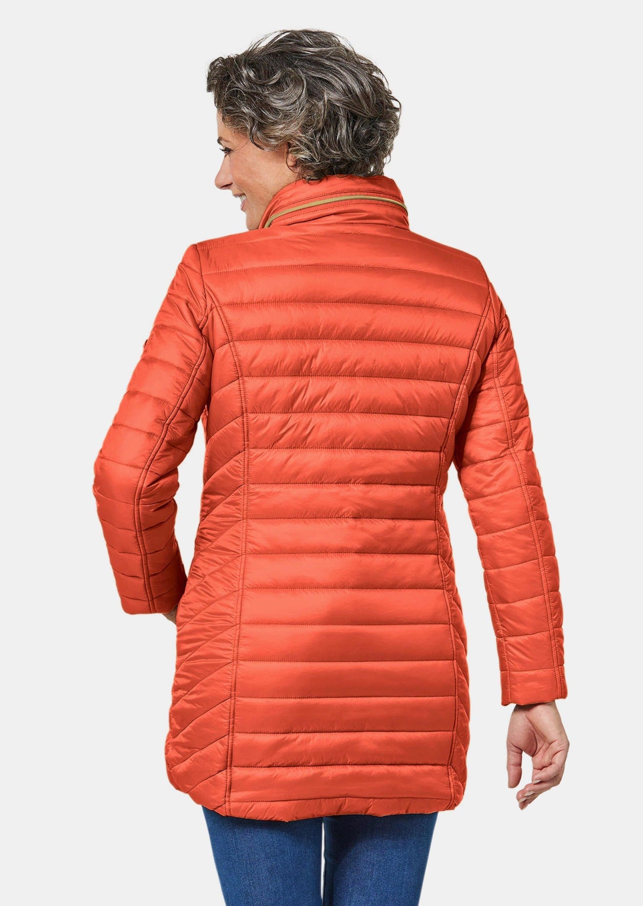 GOLDNER Kurzjacke »Longsteppjacke Figurschmeichelnde, leichte Longsteppjacke«