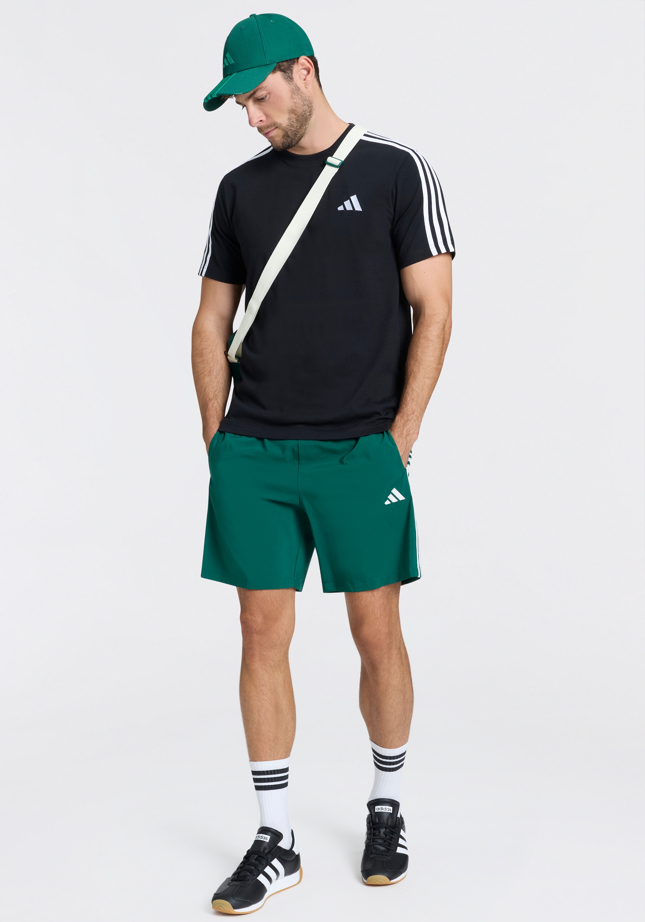 adidas Sportswear »ESSENTIALS 3-STREIFEN, SINGLE JERSEY, BRANDING LINKE SCHULTER«
