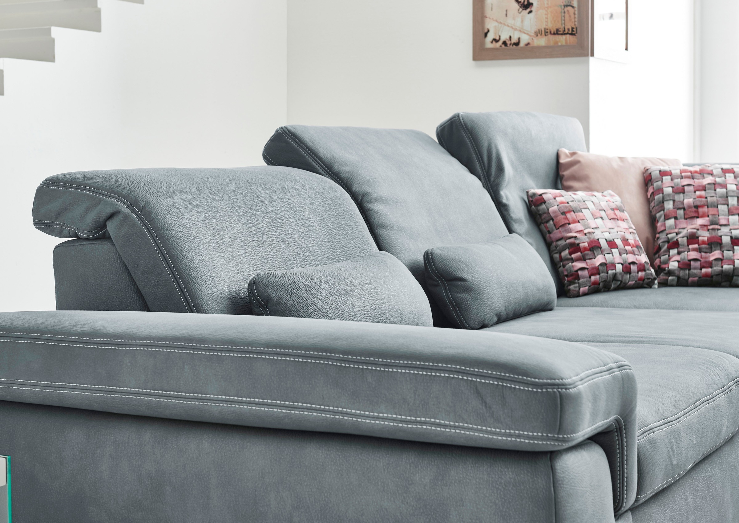 Die PlanBar Ecksofa »MP-IN17041 L-Form«, Sitztiefenverstellung, optional mit Kopfteilverstellung & Bettfunktion