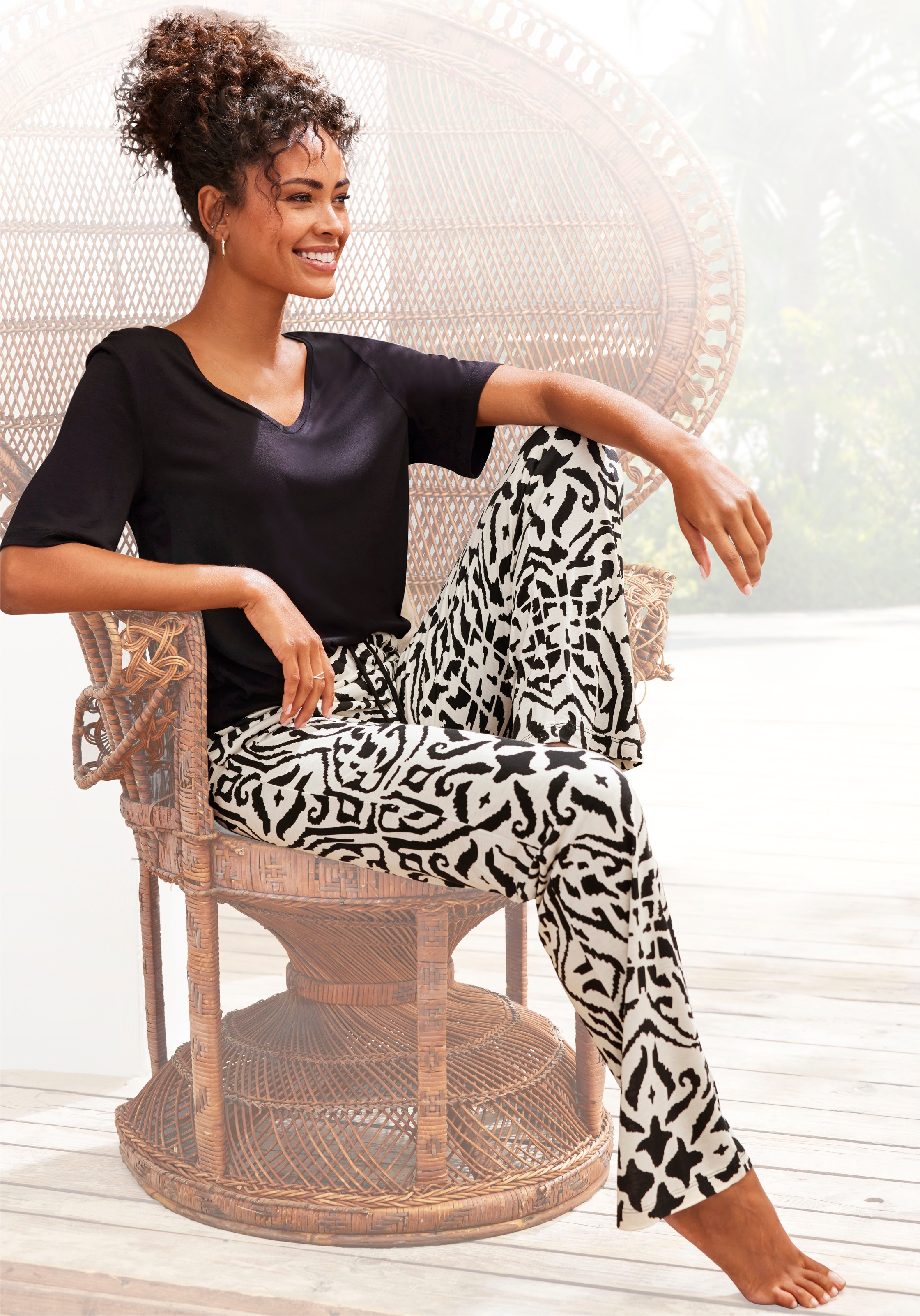 s.Oliver Pyjama 2 Stk. tlg., mit floralem Ethno-Muster günstig online kaufen