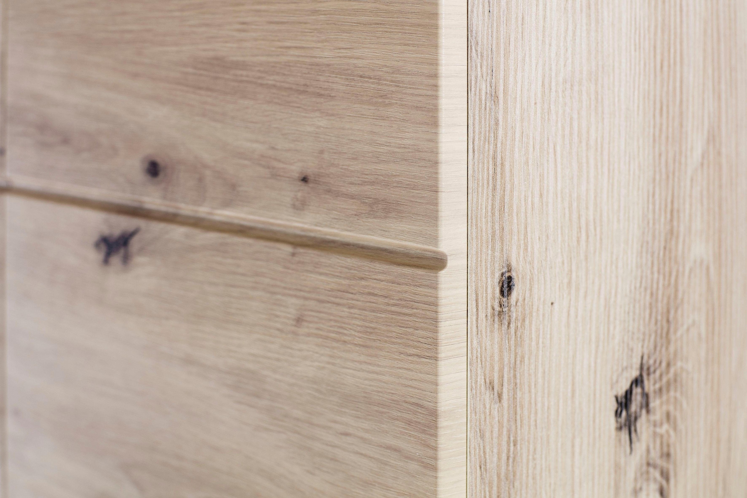 INOSIGN Hochschrank »Avena«, Badezimmerhochschrank mit offenem Fach, 4 Türen und 4 Einlegeböden