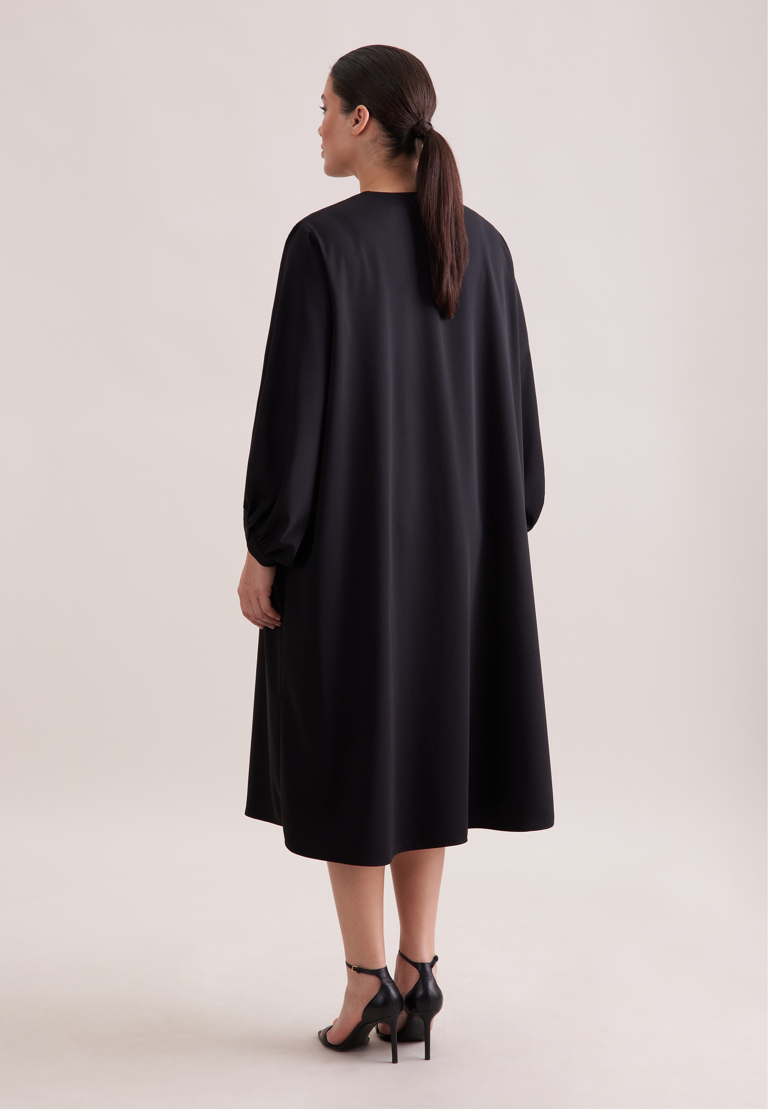 seidensticker Sommerkleid "Schwarze Rose" 1/1 V-Neck Uni günstig online kaufen