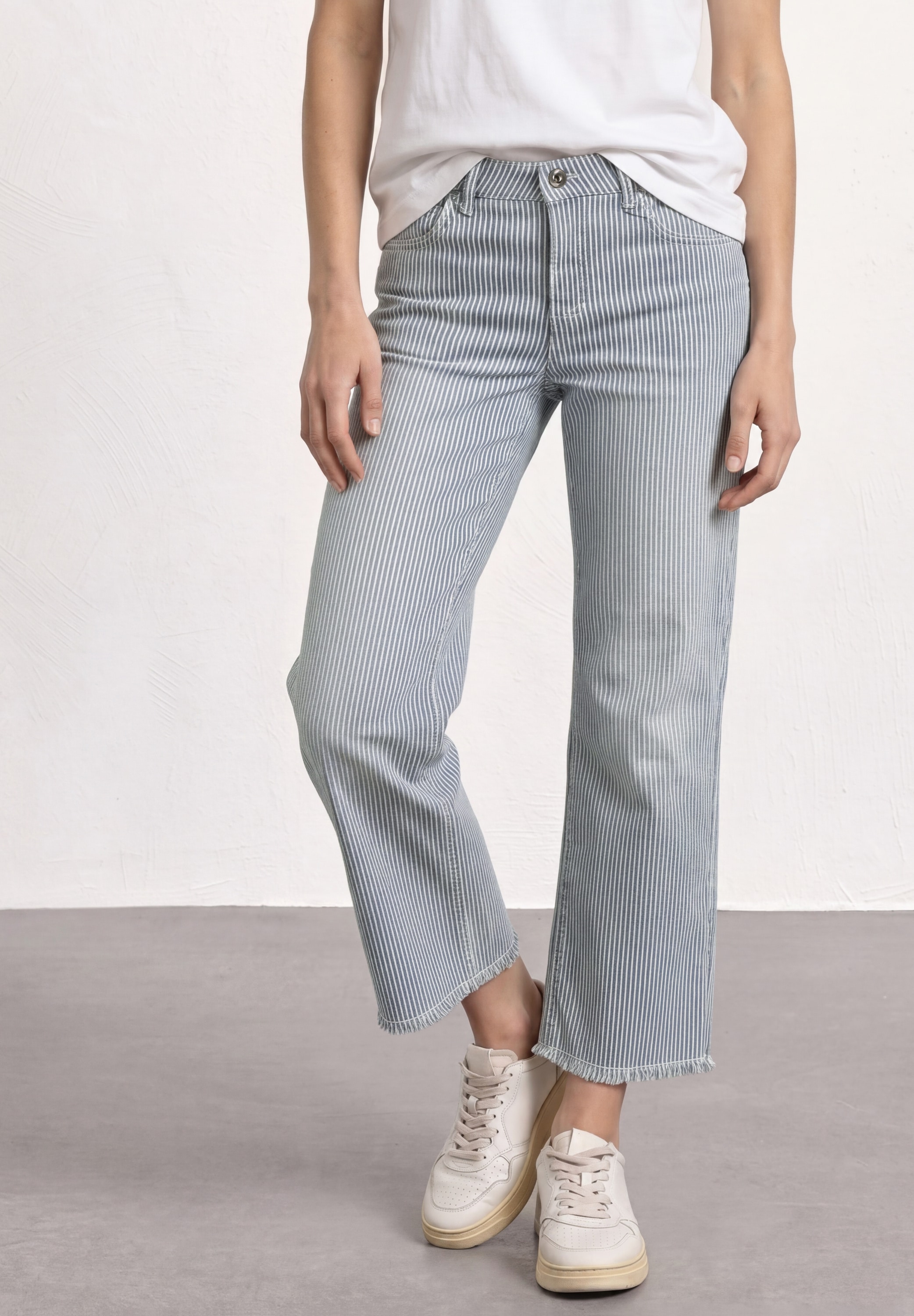 STREET ONE Comfort-fit-Jeans Middle Waist