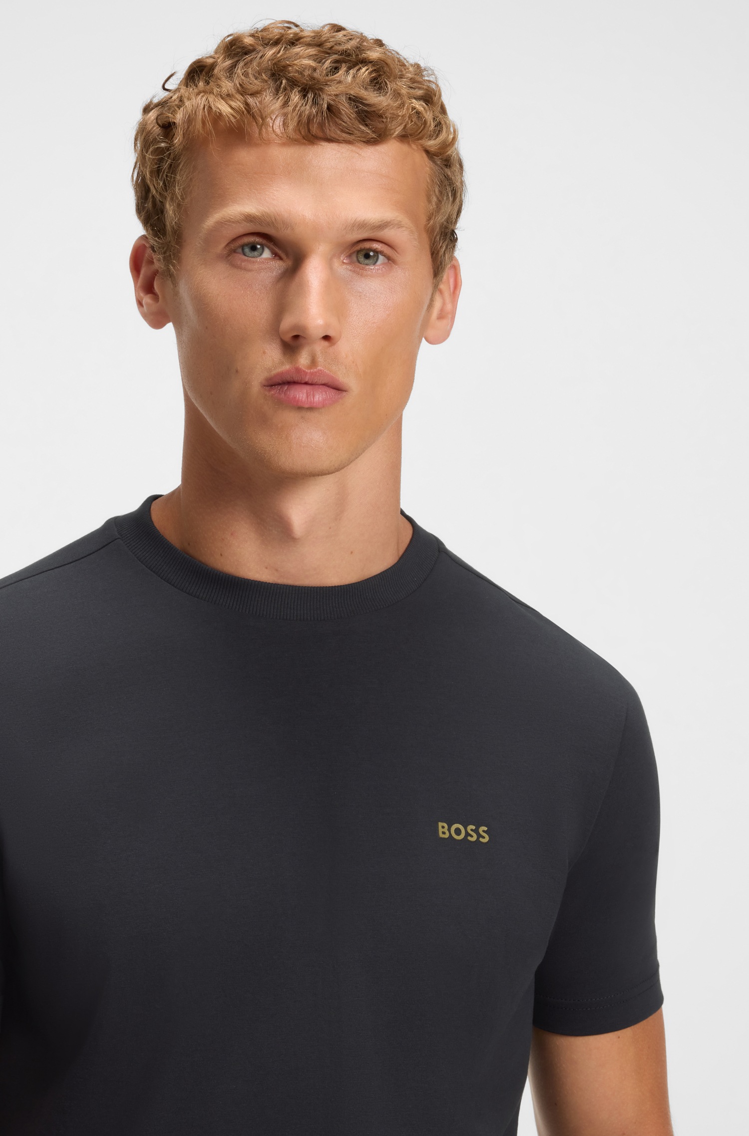 BOSS GREEN Rundhalsshirt "Tee", mit gummiertem Kontrast-Logo günstig online kaufen