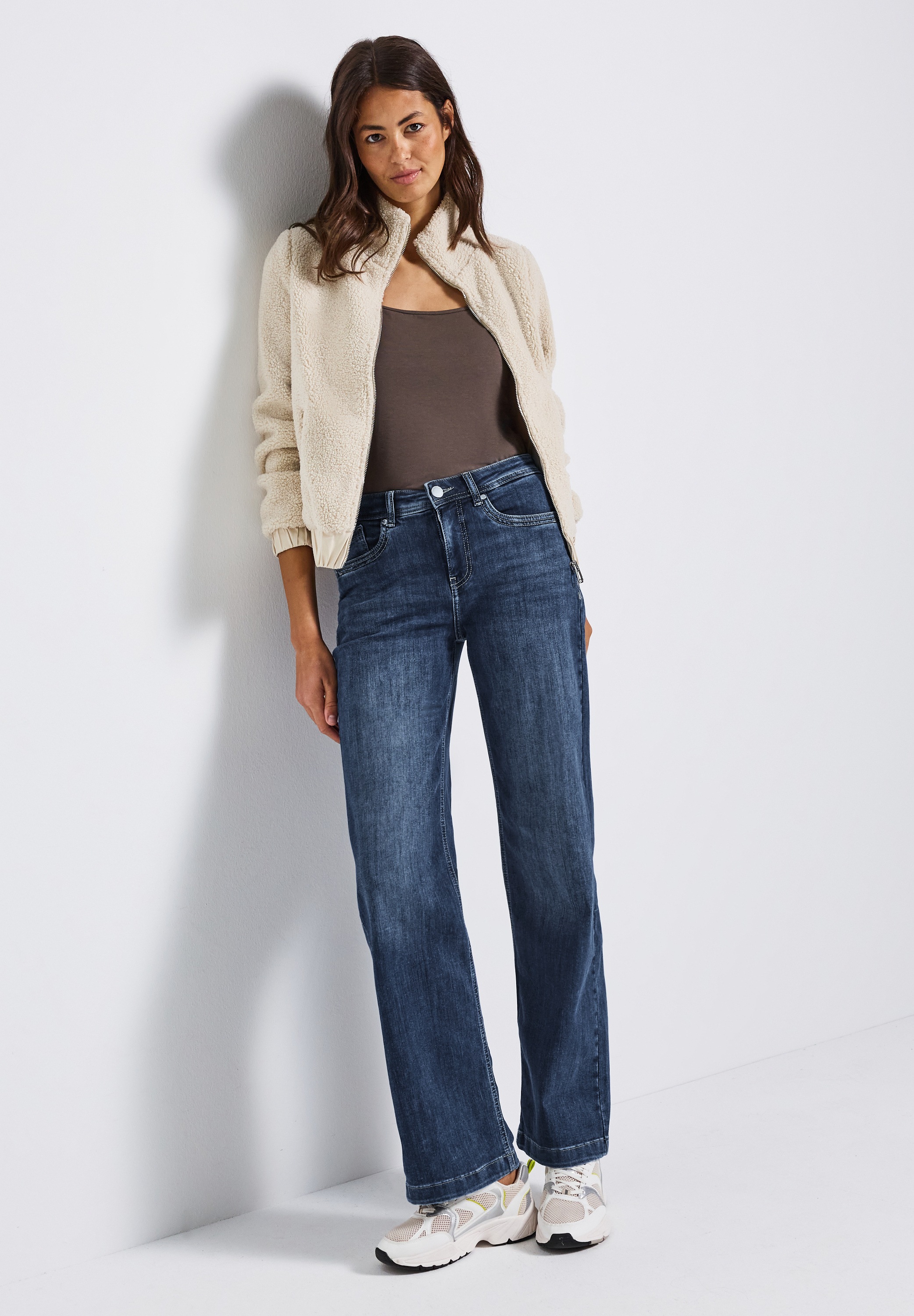 STREET ONE Loose-fit-Jeans, im Five-Pocket Style