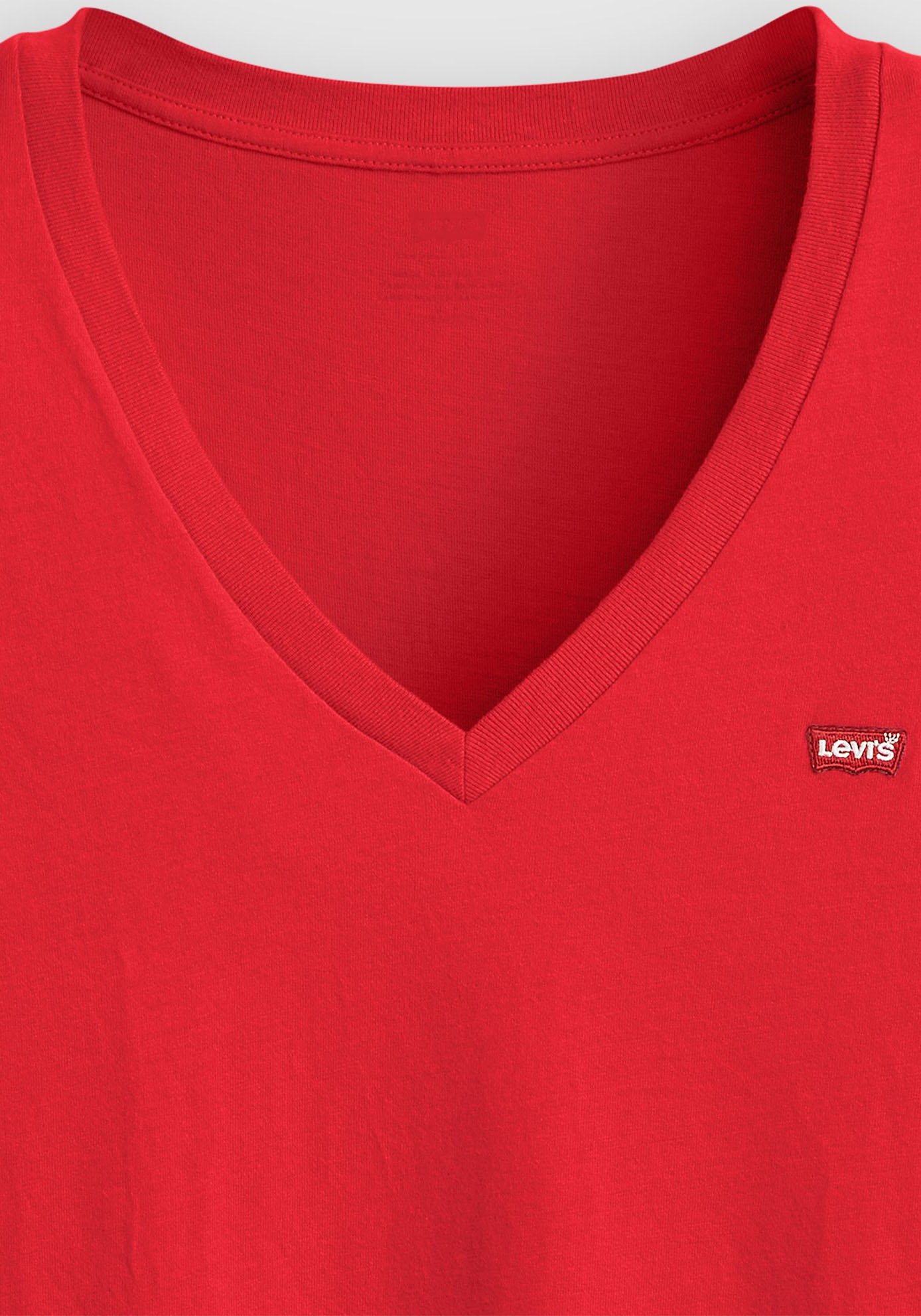 Levis V-Shirt "Perfect Tee", mit kleinem Batwing- Logo günstig online kaufen