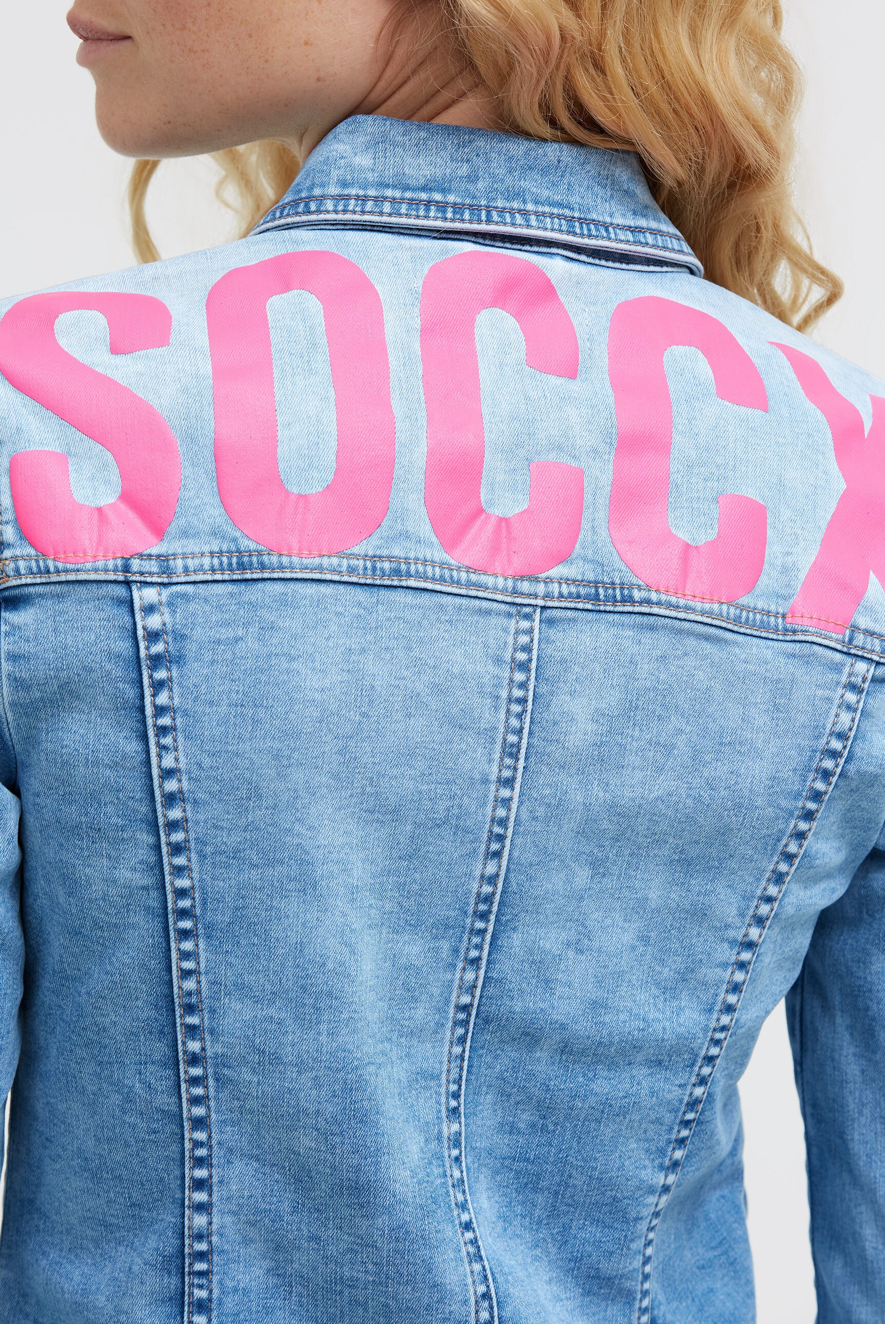 SOCCX Jeansjacke ohne Kapuze mit Rücken-Print