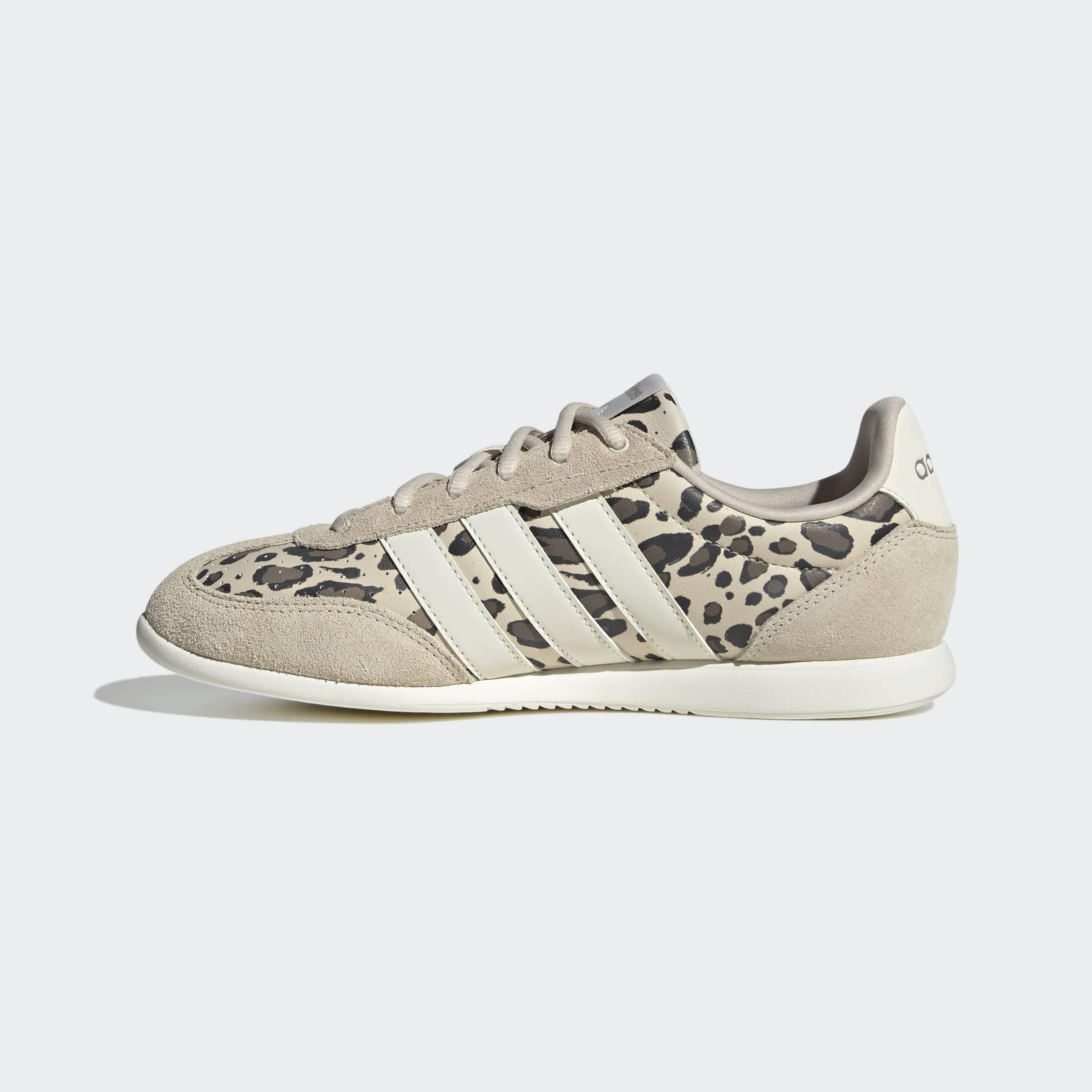 adidas Sportswear Sneaker »BARREDA LO«  mit Leo Muster