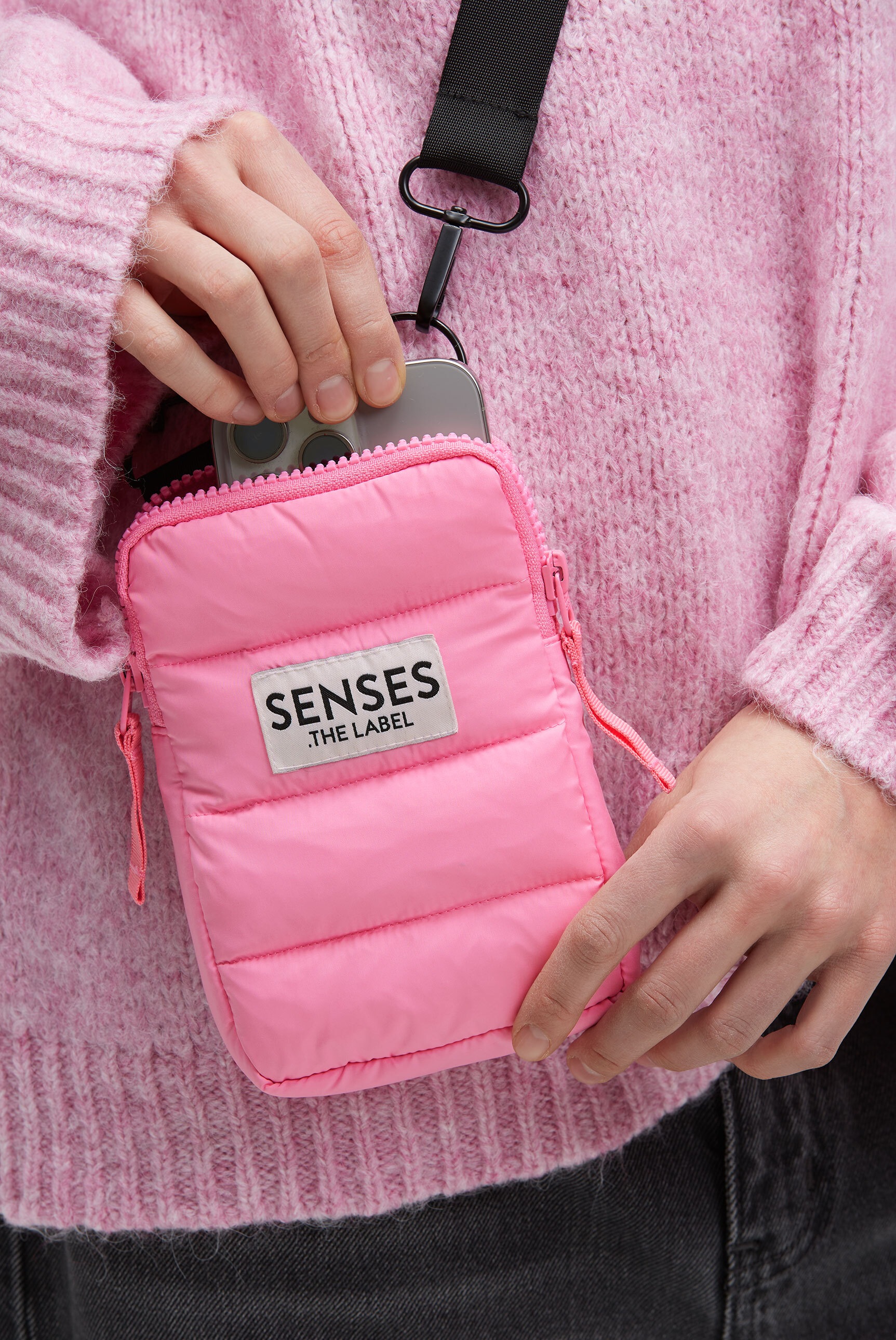 SENSES.THE LABEL Smartphonetasche mit Innenfach