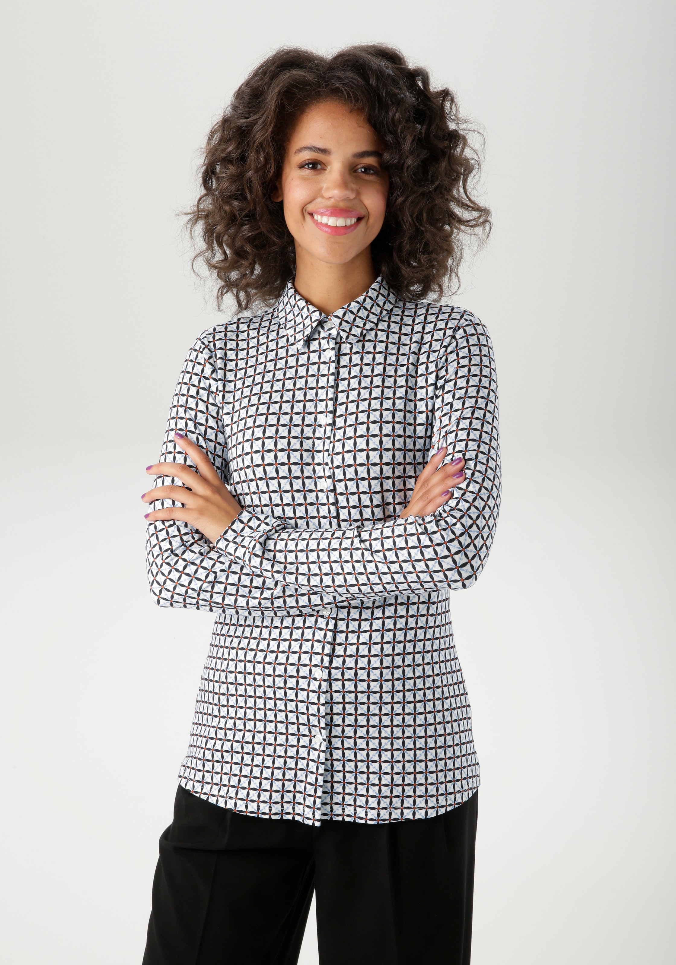 Aniston CASUAL Hemdbluse mit farbharmonischem Retro-Muster günstig online kaufen