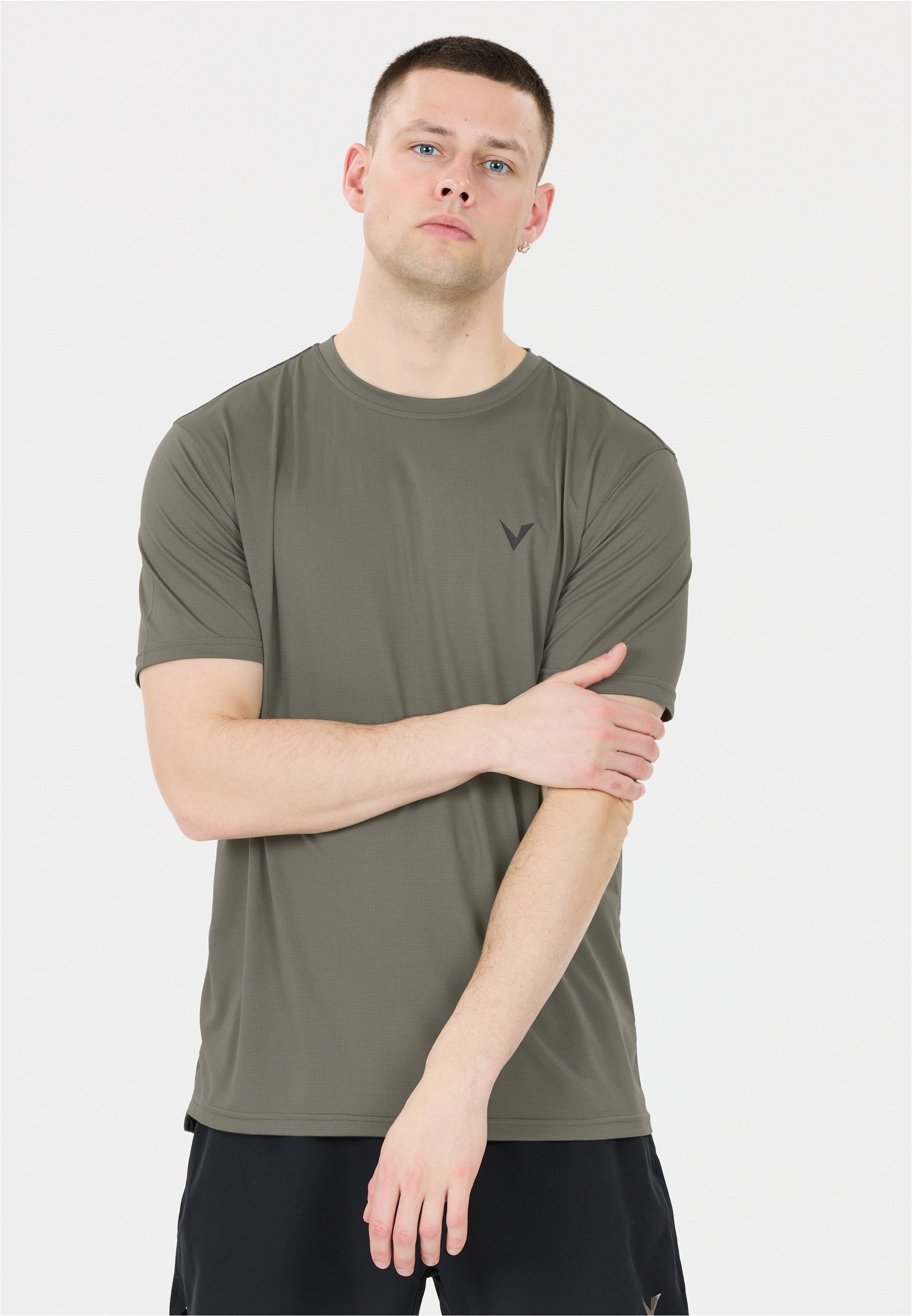 Virtus Funktionsshirt "Vargas" mit praktischer Quick-Dry-Funktion