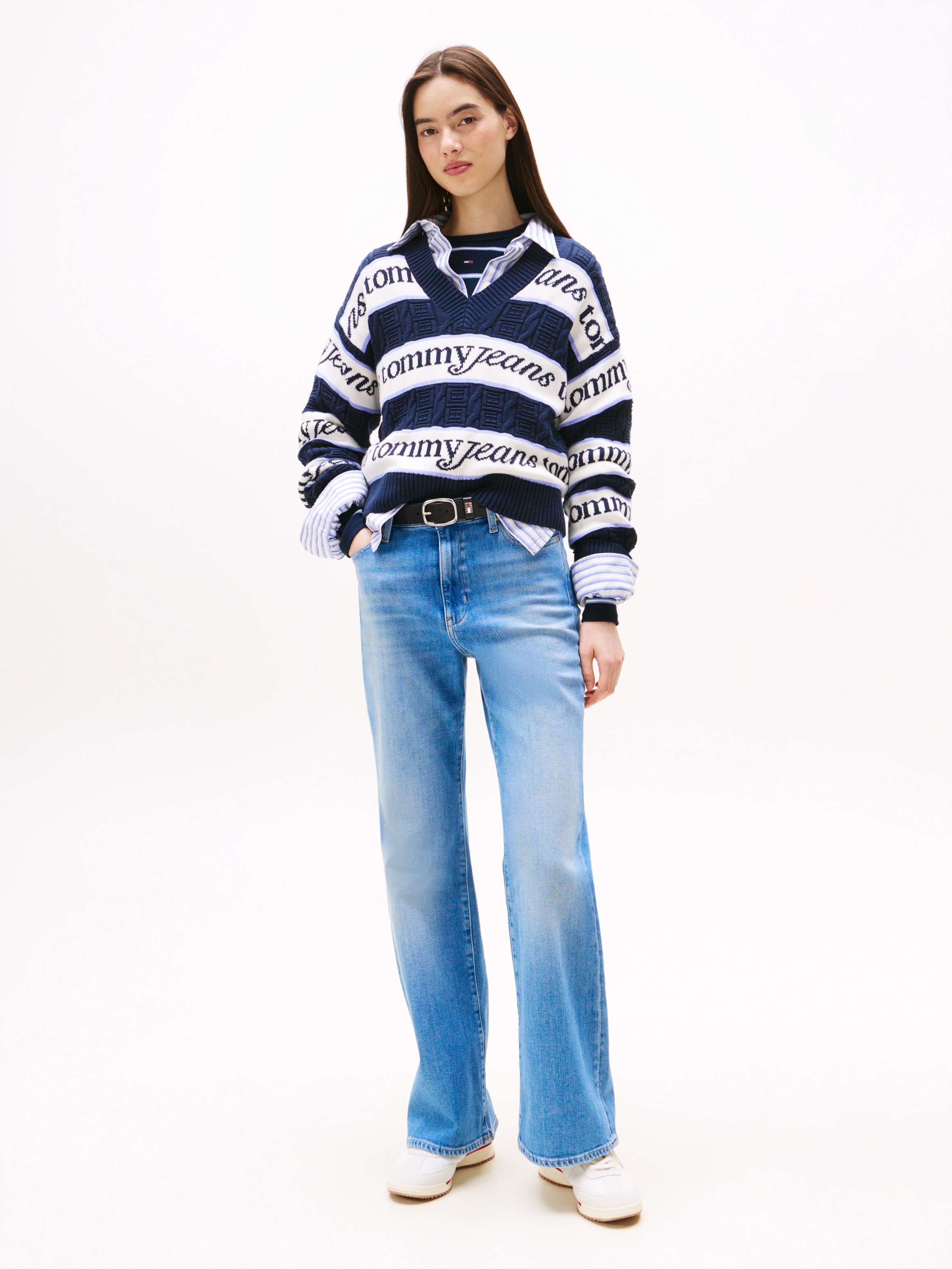 Tommy Jeans Bootcut-Jeans »BELLA HGH FLR DI5133«, in ausgestellter Form