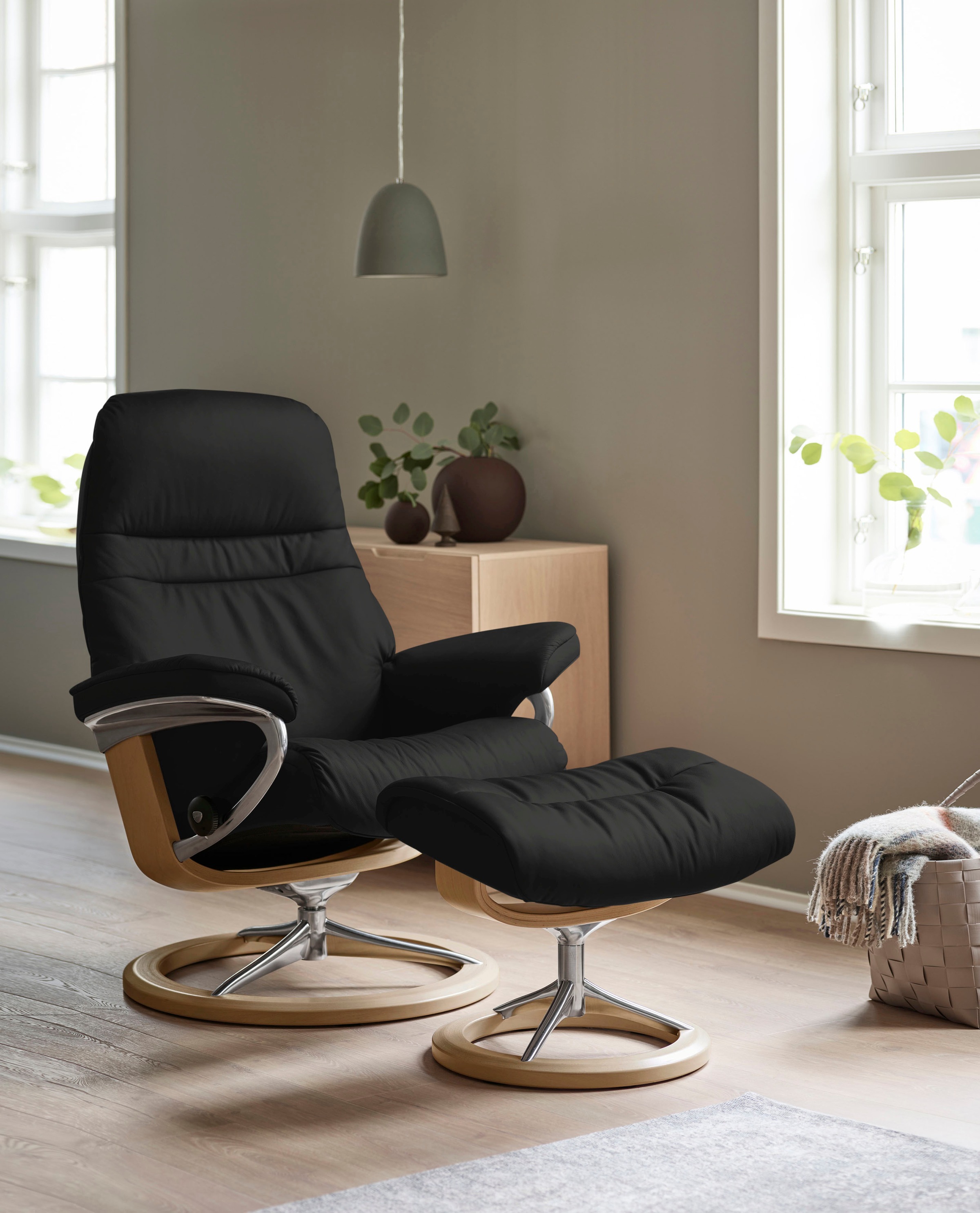 Stressless® Relaxsessel »Sunrise«, (Set, Relaxsessel mit Hocker), mit Signature Base, Größe L, Gestell Eiche