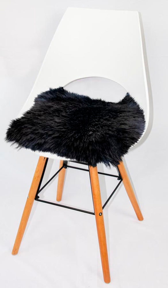 Stuhlkissen HEITMANN FELLE, B:44cm H:5cm L:44cm, schwarz, Lammfell, Esszimmer, Dekokissen_Sitzkissen_Kissenhüllen, "Lamm, Sitzauflage eckig", 44x44