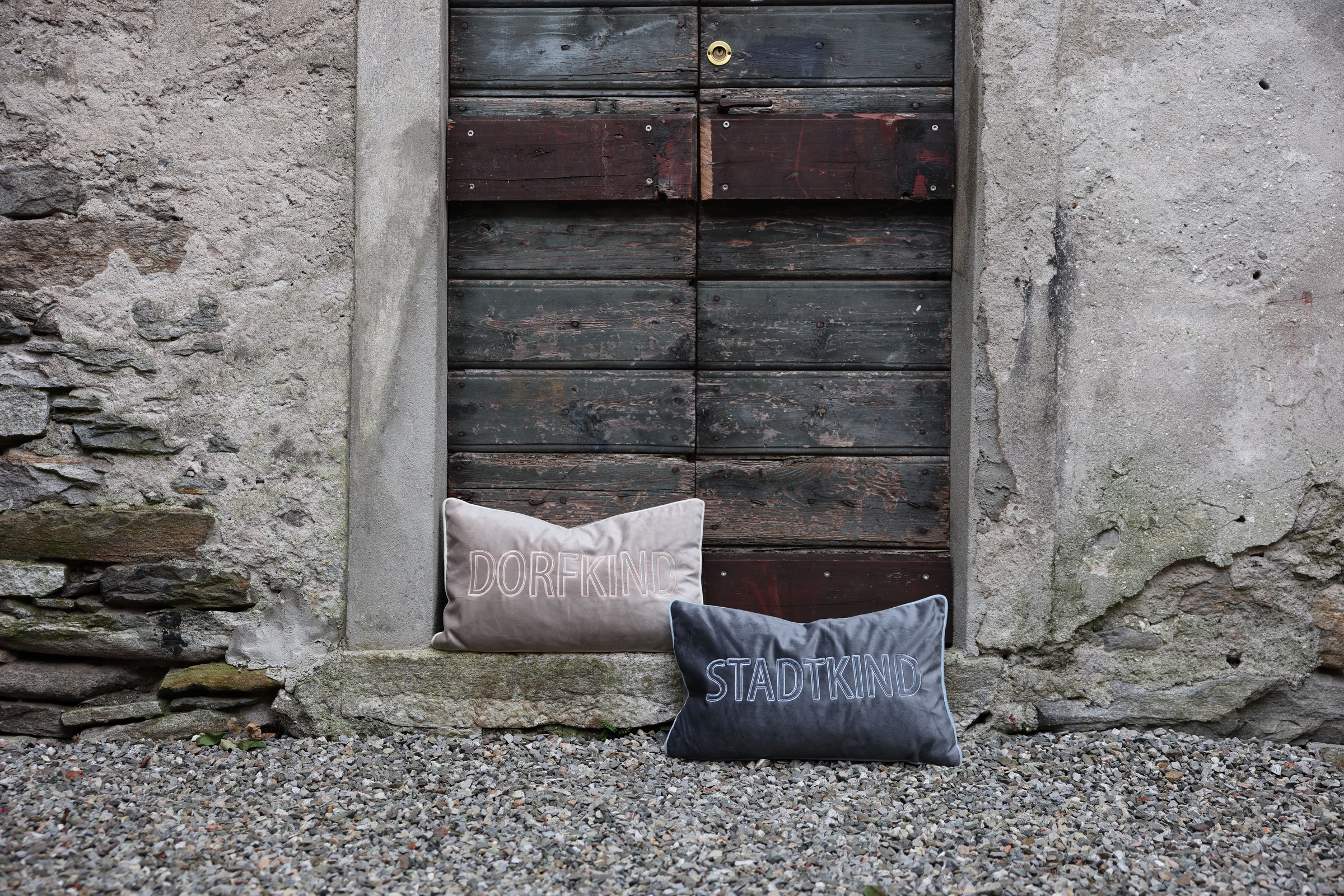 PAD Dekokissen "LETTERS" farbige Keder, mit Schriftzug, verschiedene Größen günstig online kaufen