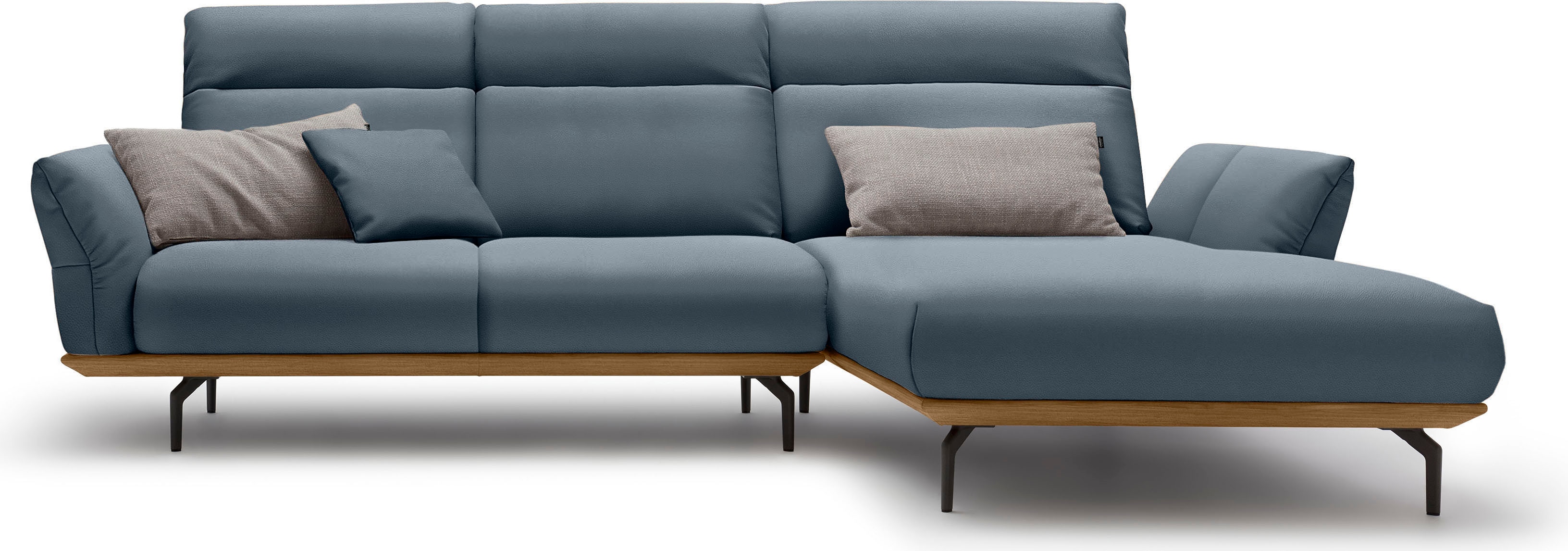 Creation BY ROLF BENZ Ecksofa "CR.460 Designsofa, verstellbare Rückenlehne, hochwertig & bequem" Sockel in Nussbaum, Winkelfüße in Umbragrau, Breite 298 cm