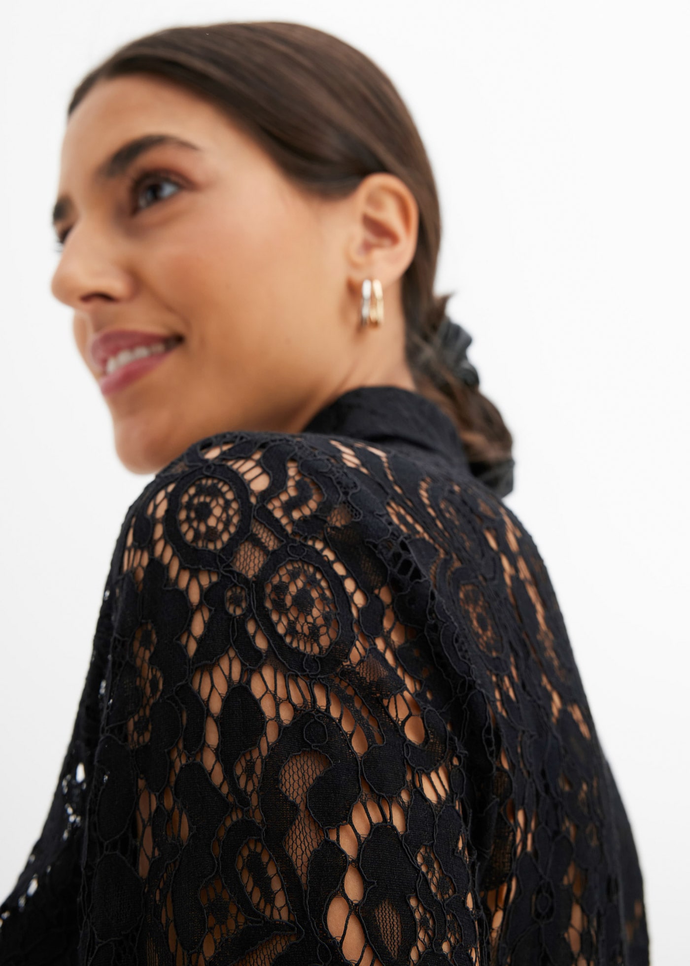 bonprix Langarmbluse Bluse aus Spitze