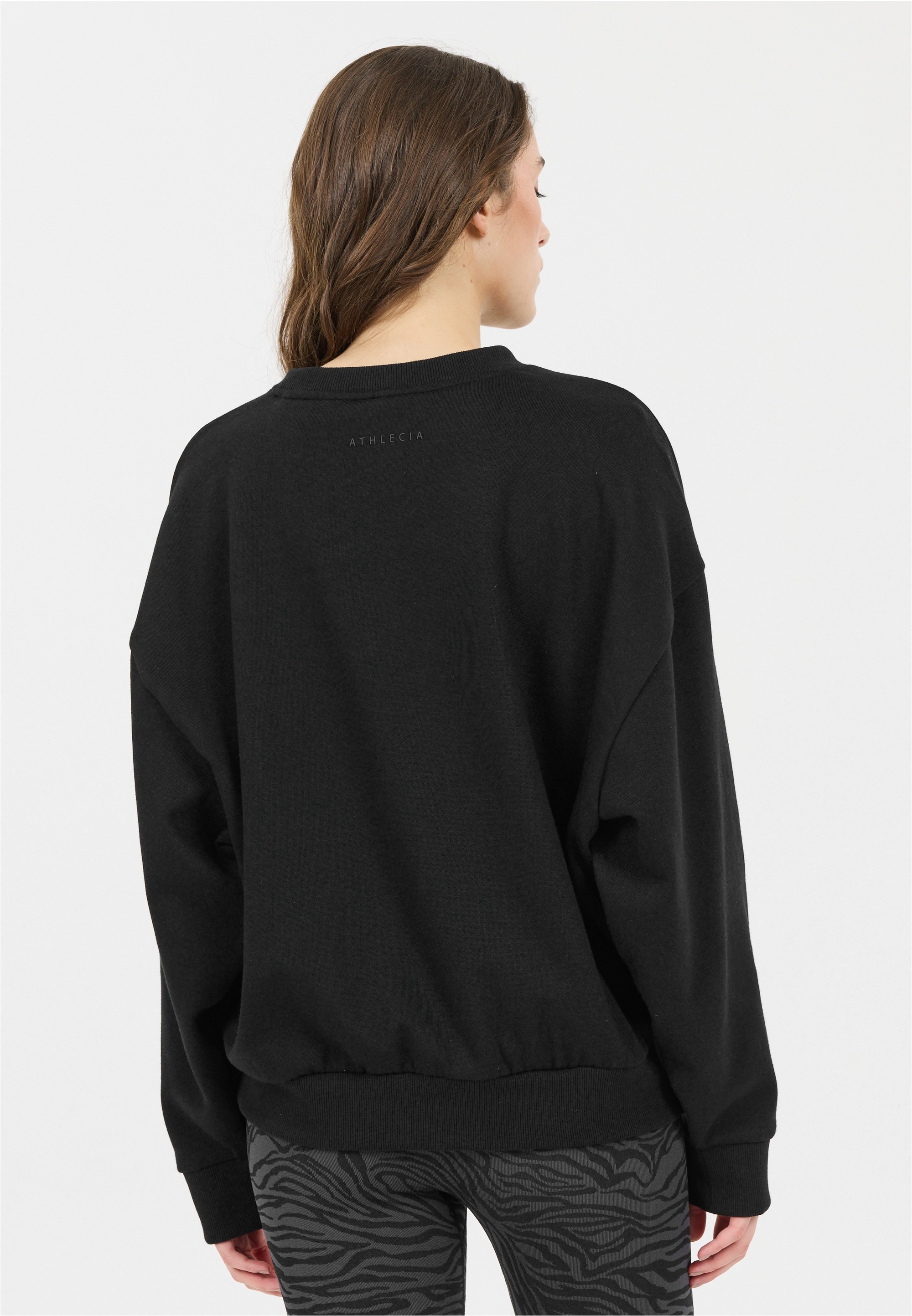 ATHLECIA Sweatshirt »Giannis«, mit atmungsaktivem Design
