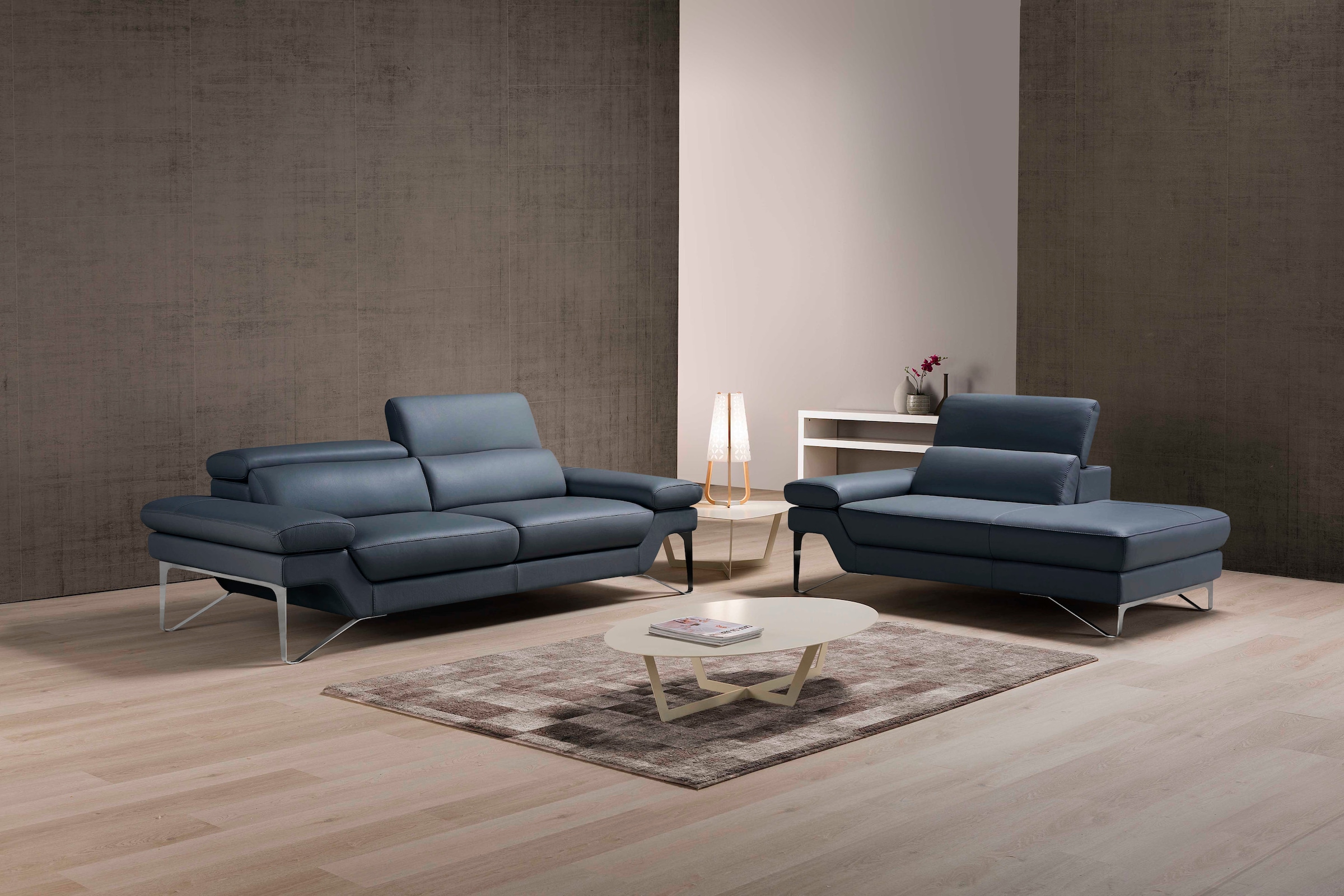 Egoitaliano Polstergarnitur "Princess Design und Sitzkomfort im Einklang, bequem und hochwertig" Set aus 2,5 Sitzer und freitehende Ottomane, Kopfstützen verstellbar
