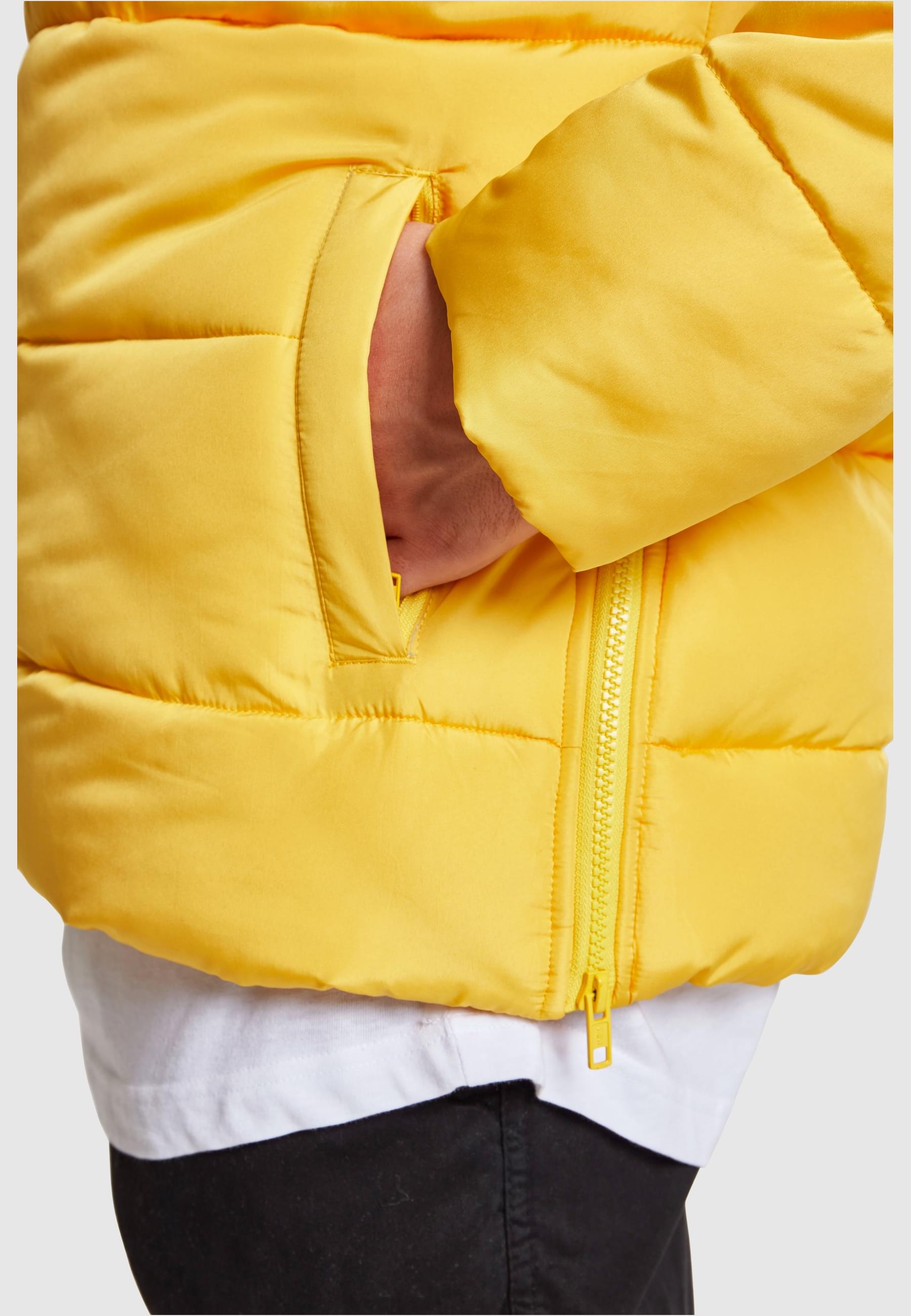 URBAN CLASSICS Winterjacke »Urban Classics Herren Pull Over Puffer Jacket«, (1 St.), mit Kapuze