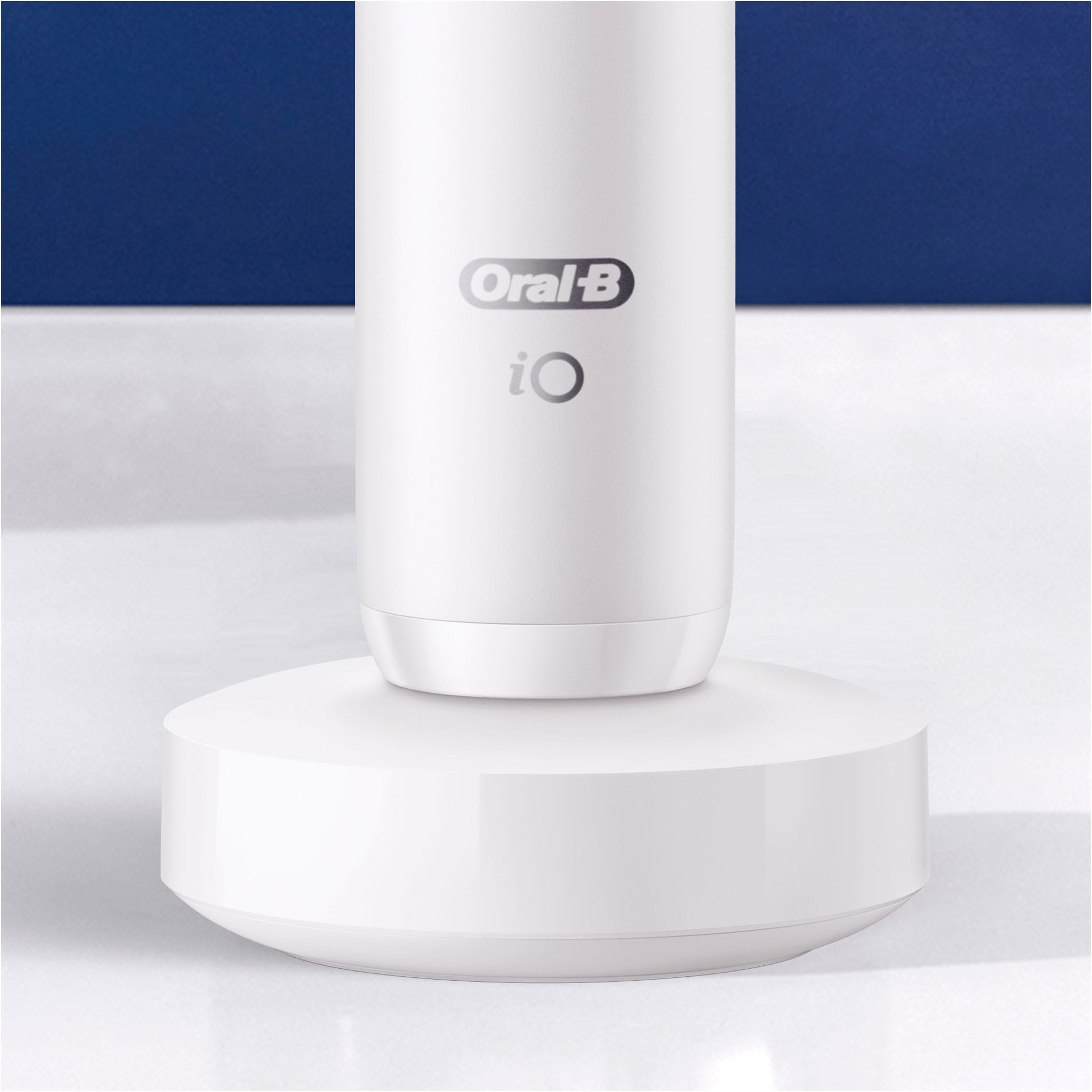Oral B Elektrische Zahnbürste mit St. »iO 2 bestellen 7N Series Aufsteckbürsten, | BAUR 2. Magnet-Technologie Handstück«