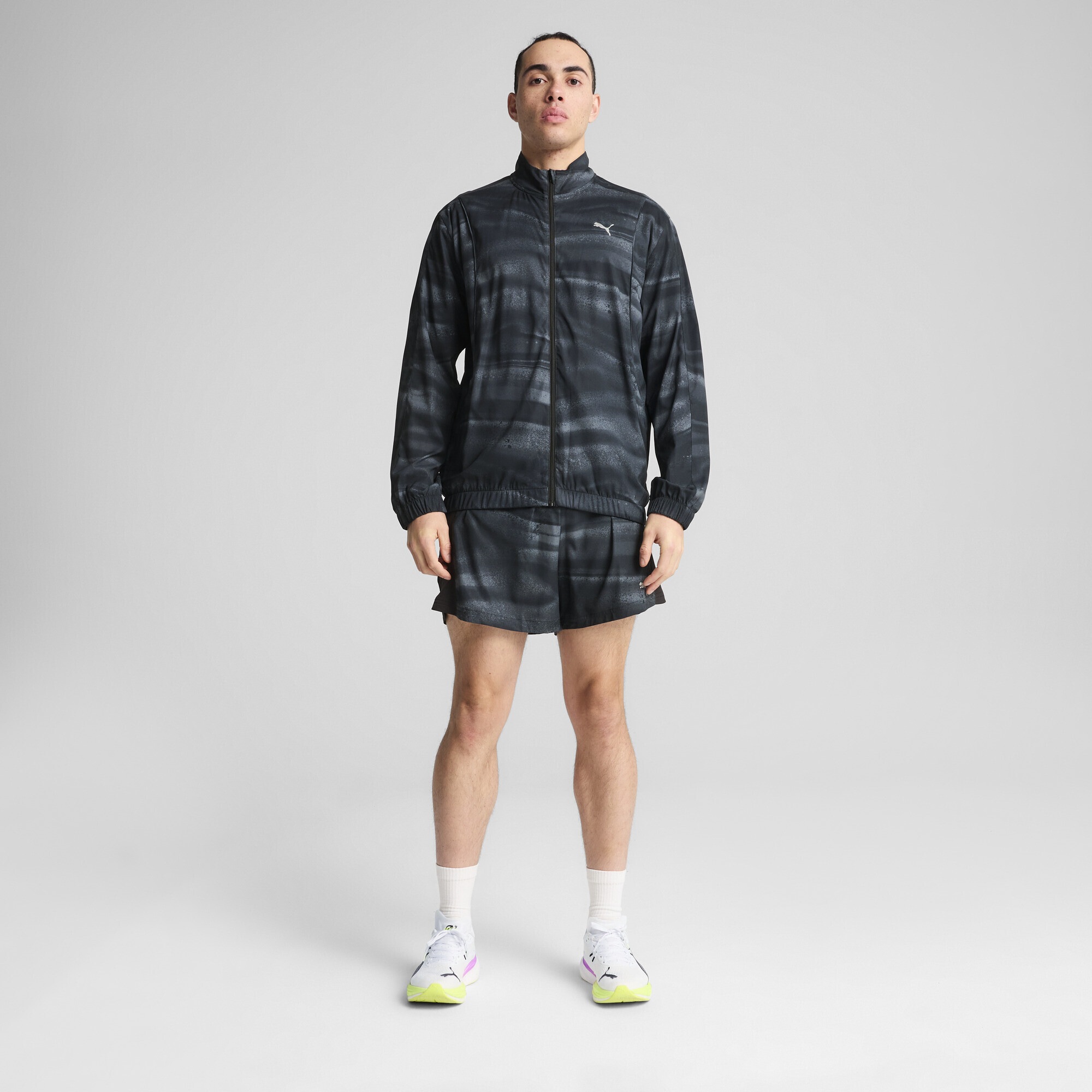 PUMA Trainingsjacke »RUN VELOCITY Graphic Jacke Herren«