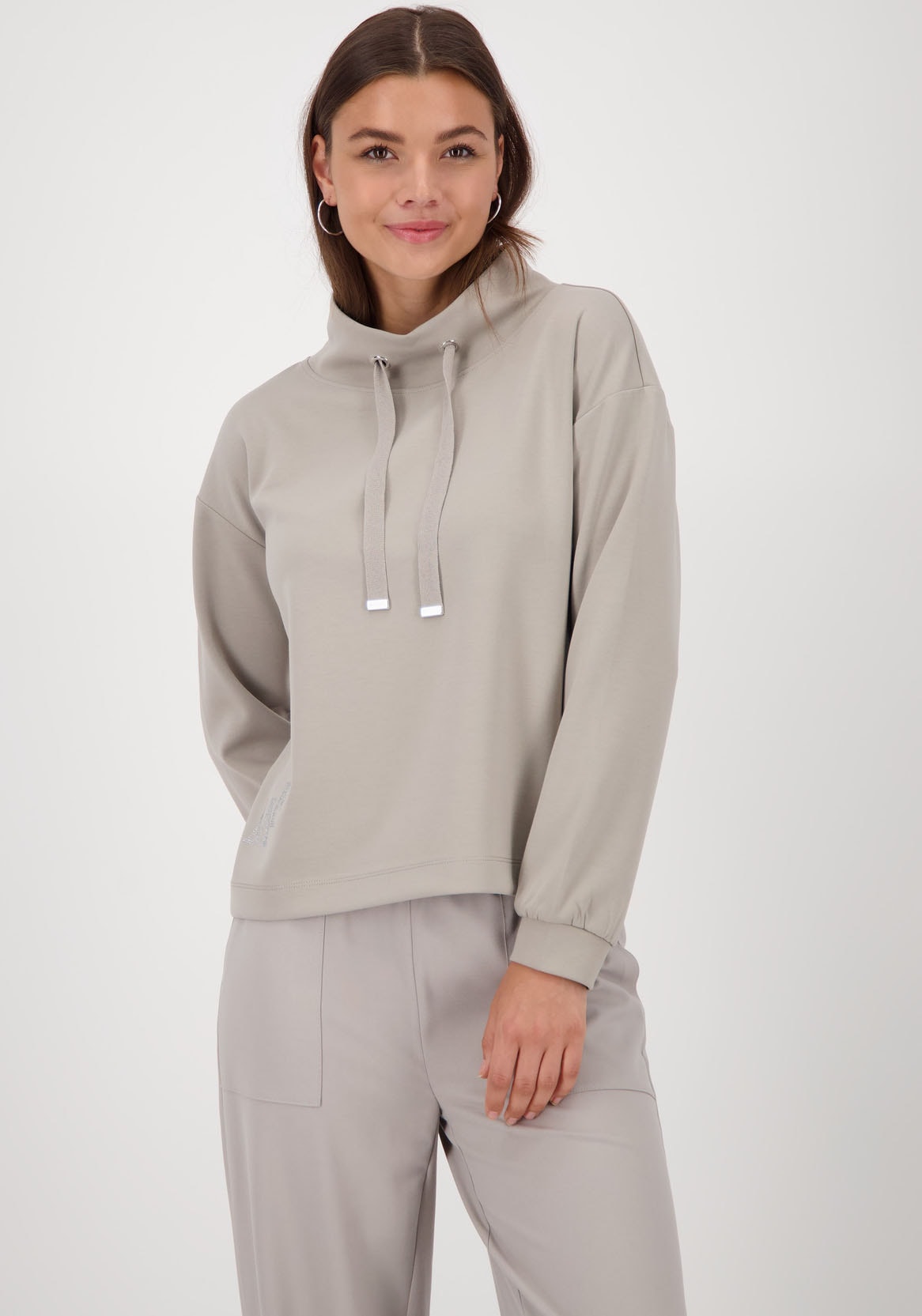 Monari Sweatshirt "Sweatshirt Schmuckdetail", Stehkragen mit Bindeband, Log günstig online kaufen