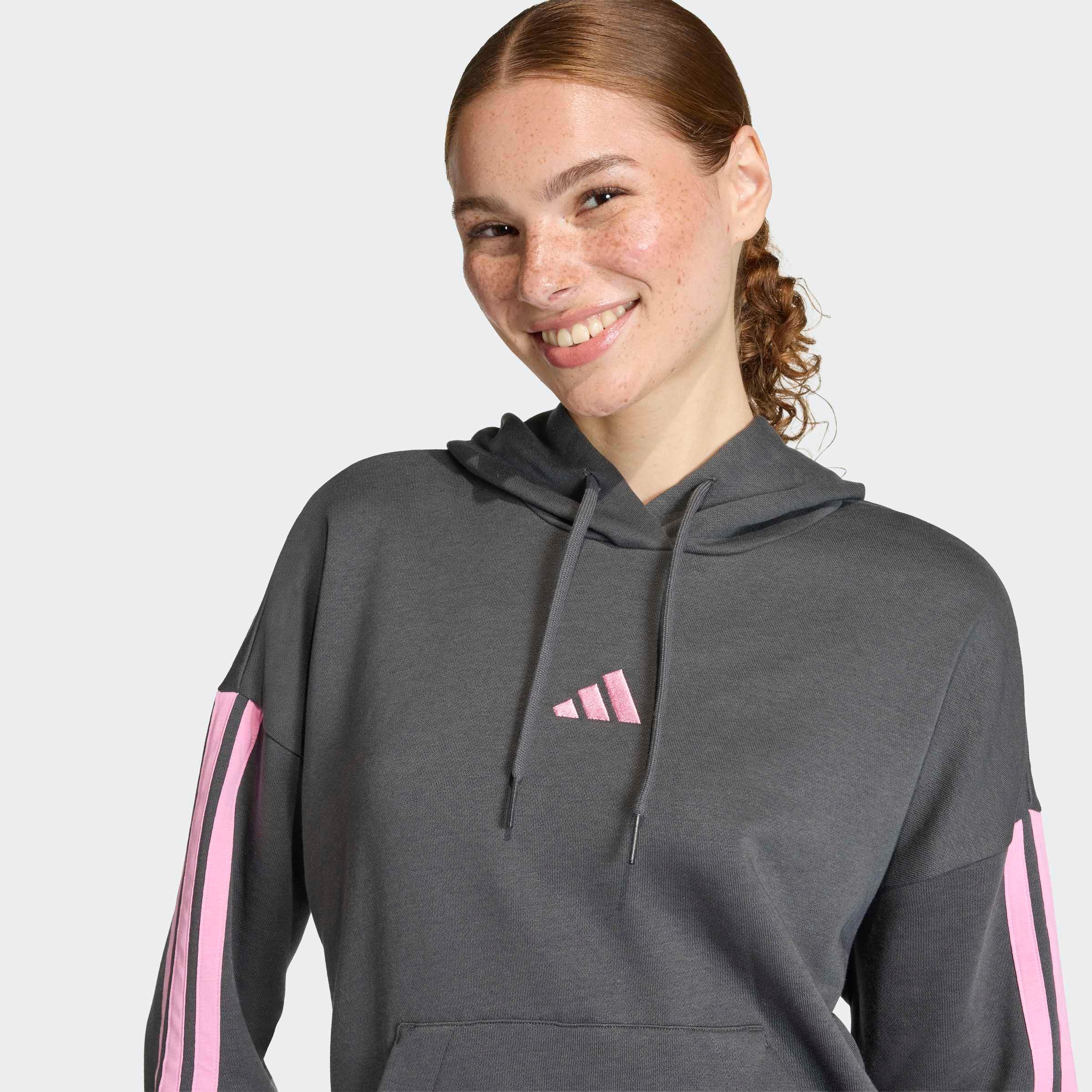 adidas Sportswear 1100000002199 »ESSENTIALS 3-STREIFEN FLEECE-HOODIE«, mit Kapuze, aus superweichem Fleece, in normaler Länge
