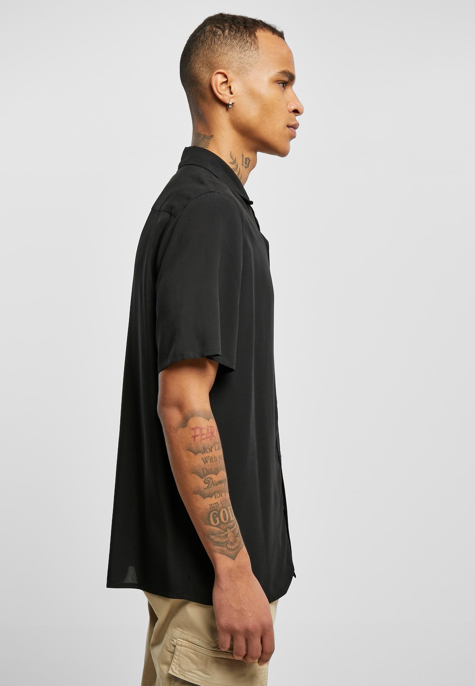 URBAN CLASSICS Langarmhemd »Urban Classics Herren Viscose Camp Shirt«, (1 tlg.)