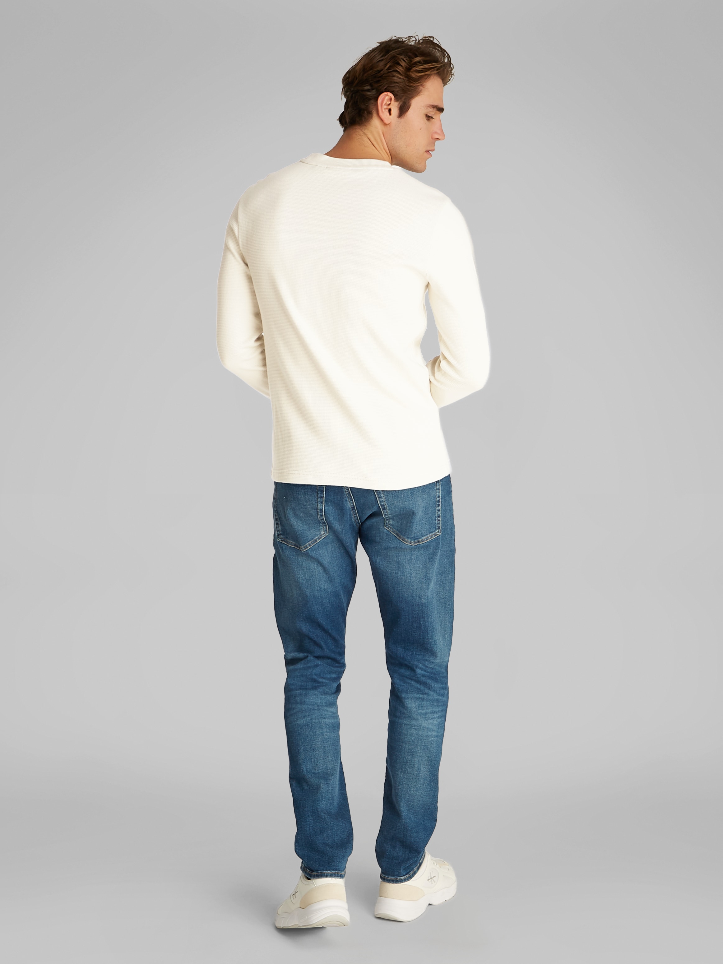 Calvin Klein Jeans Langarmshirt »WOVEN LABEL WAFFLE LS TEE«, Logodruck