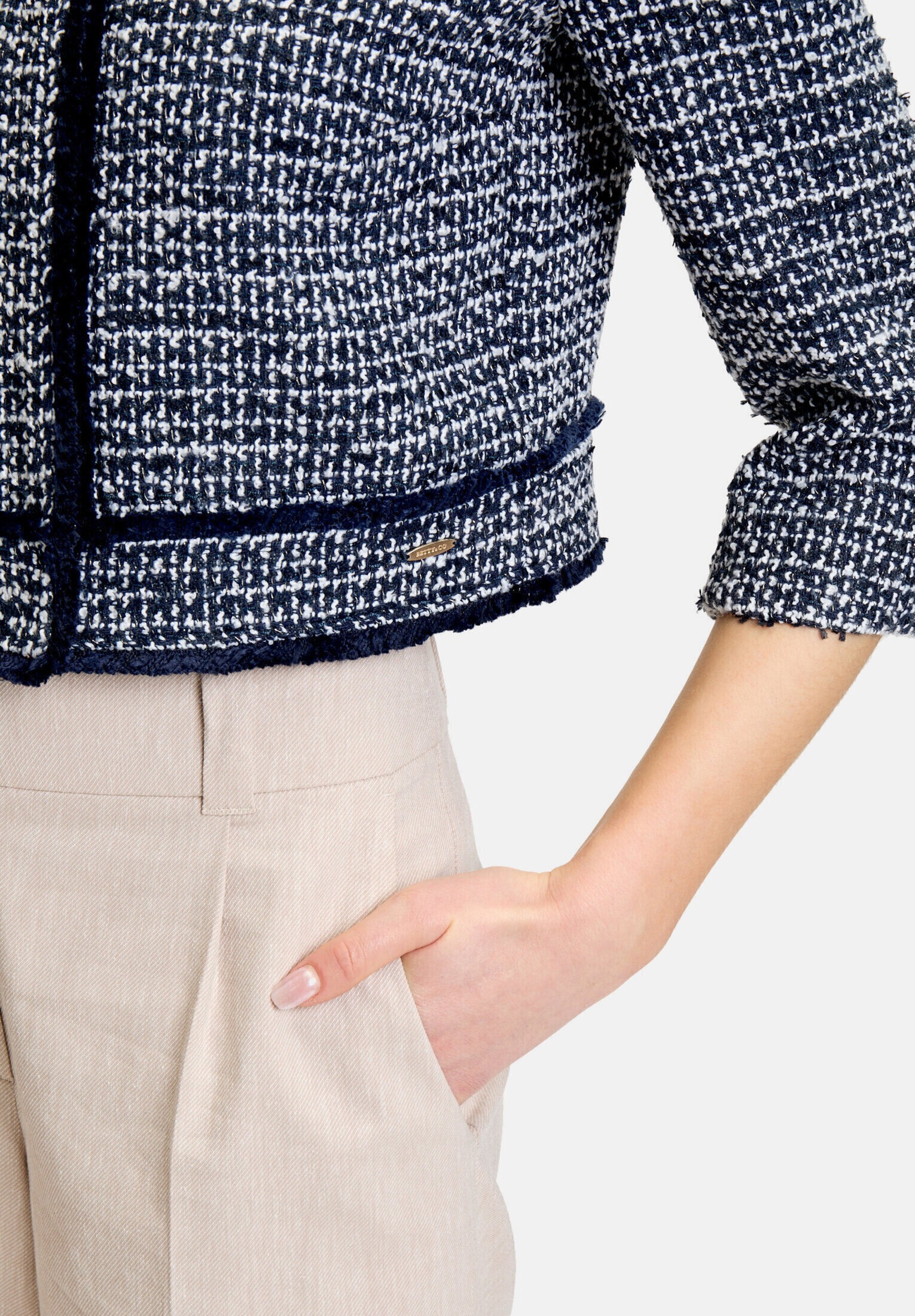 Betty&Co Jackenblazer »Damen mit aufgesetzten Taschen« Material