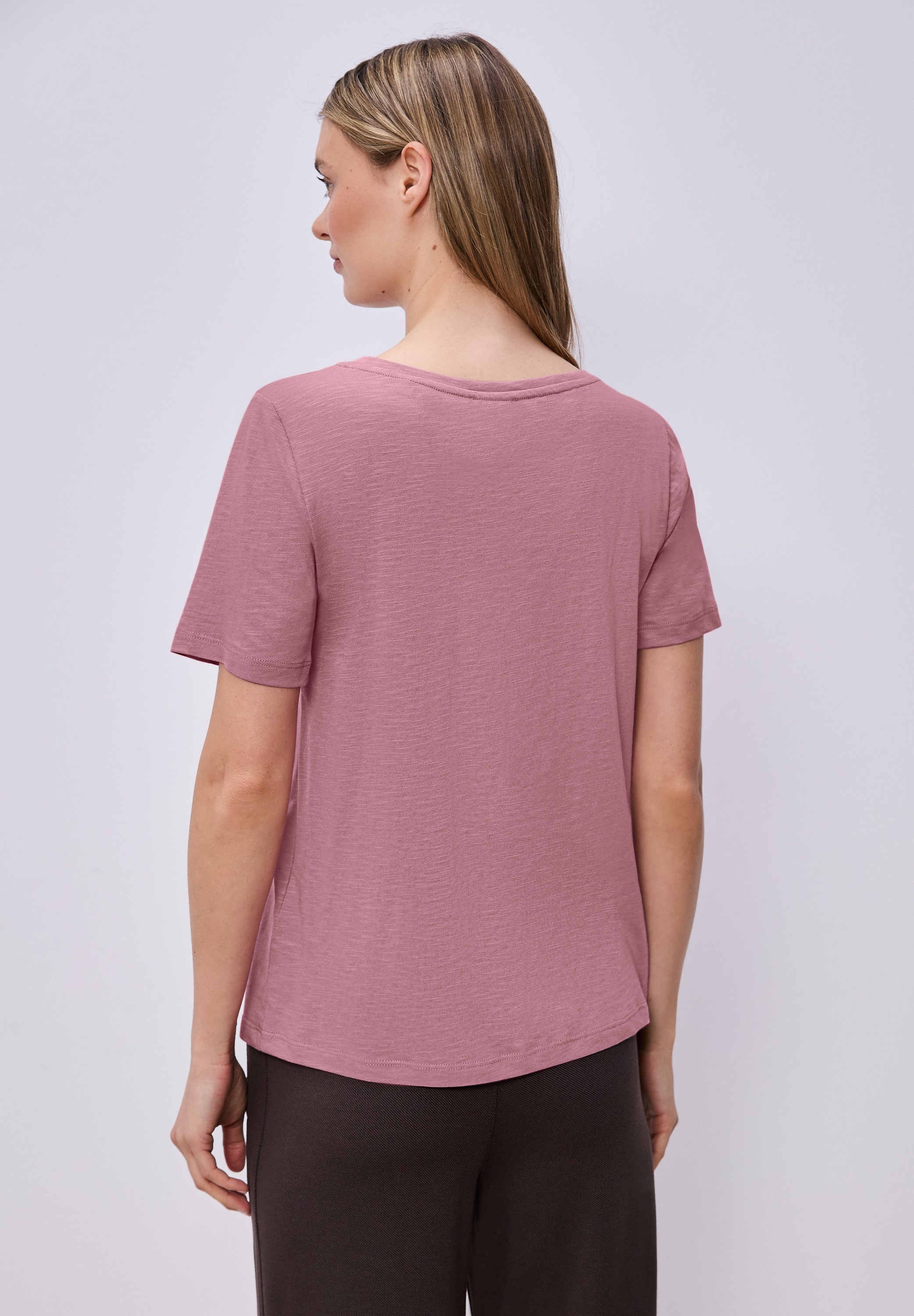 STREET ONE T-Shirt mit abgerundetem V-Ausschnitt günstig online kaufen