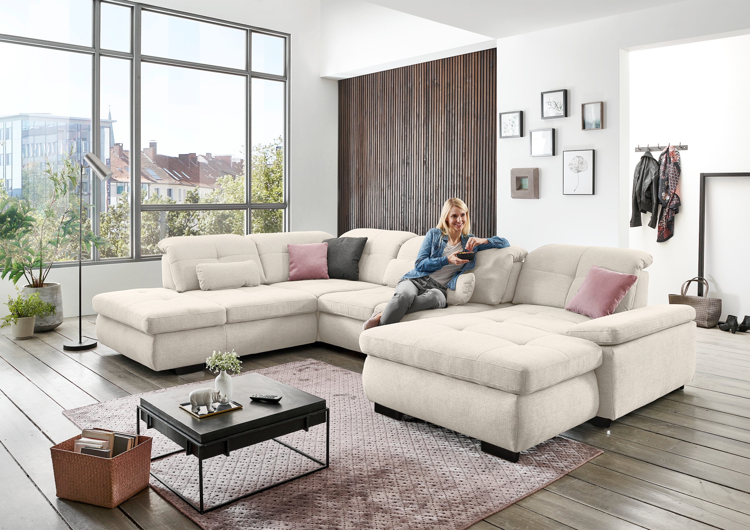 Die PlanBar Ecksofa »MP-IN16012 L-Form, mit Kaltschaum-Polsterung«, inkl. Sitztiefenverstellung wahlweise mit weiteren Funktionen