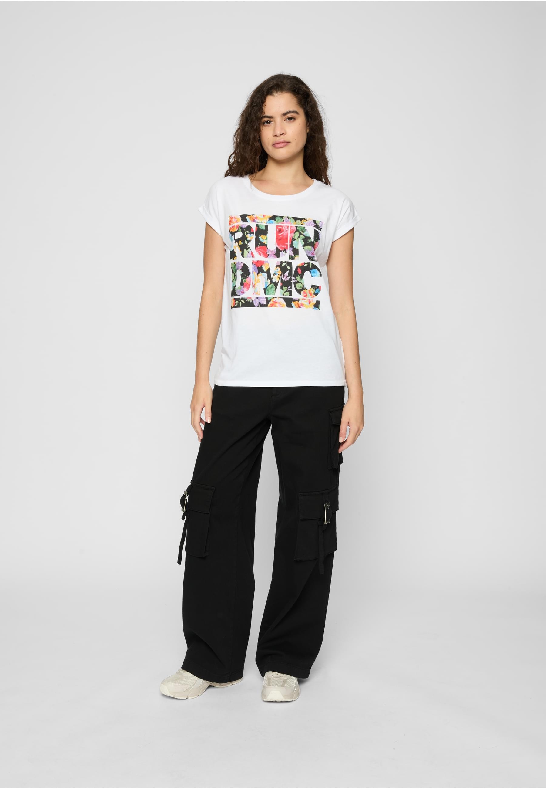 MisterTee T-Shirt »MisterTee Damen Ladies RUN DMC Floral Tee«, (1 tlg.)