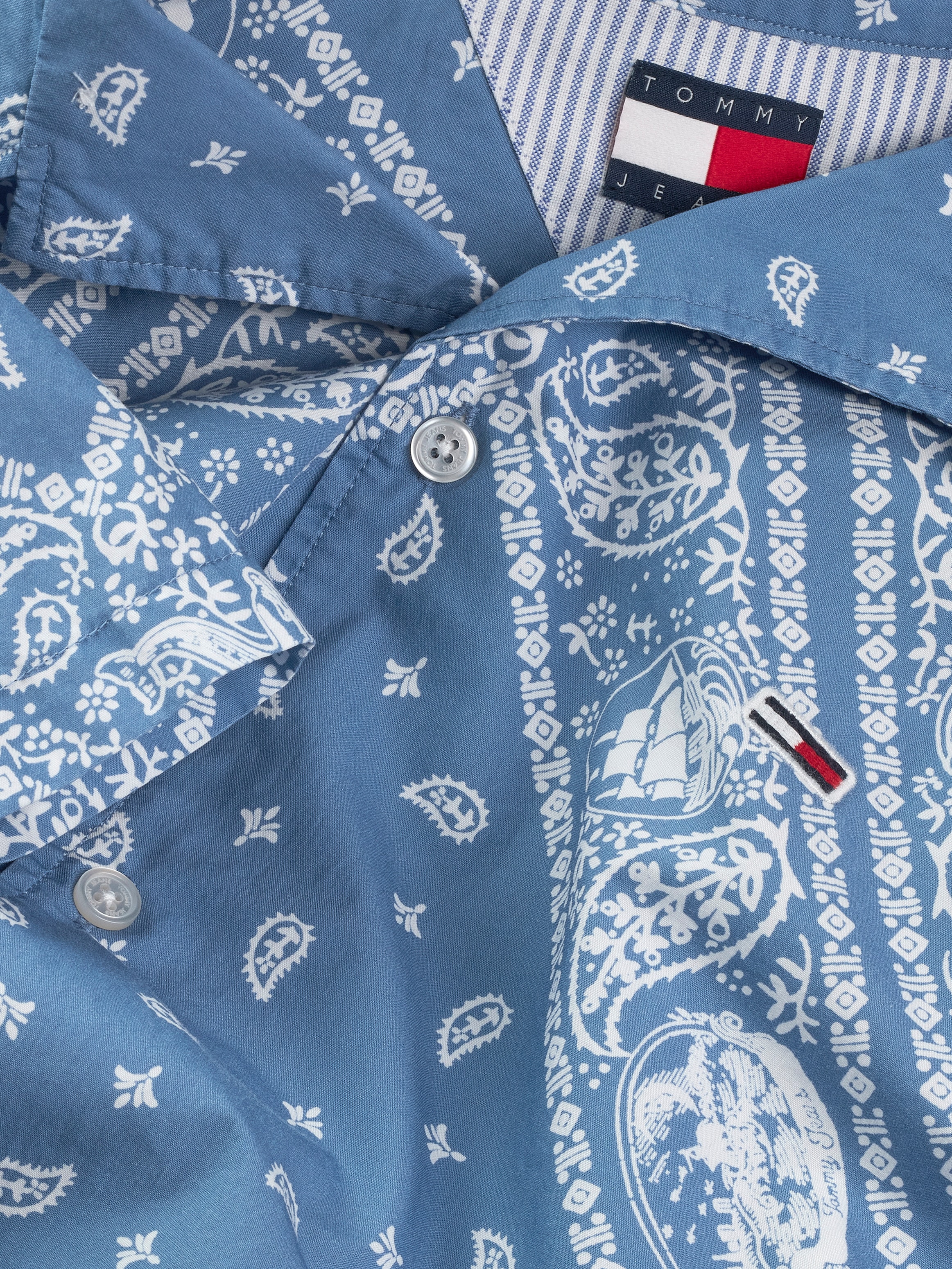 Tommy Jeans Kurzarmhemd »TJM REG AOP SS SHIRT EXT«, mit sommerlichen Print