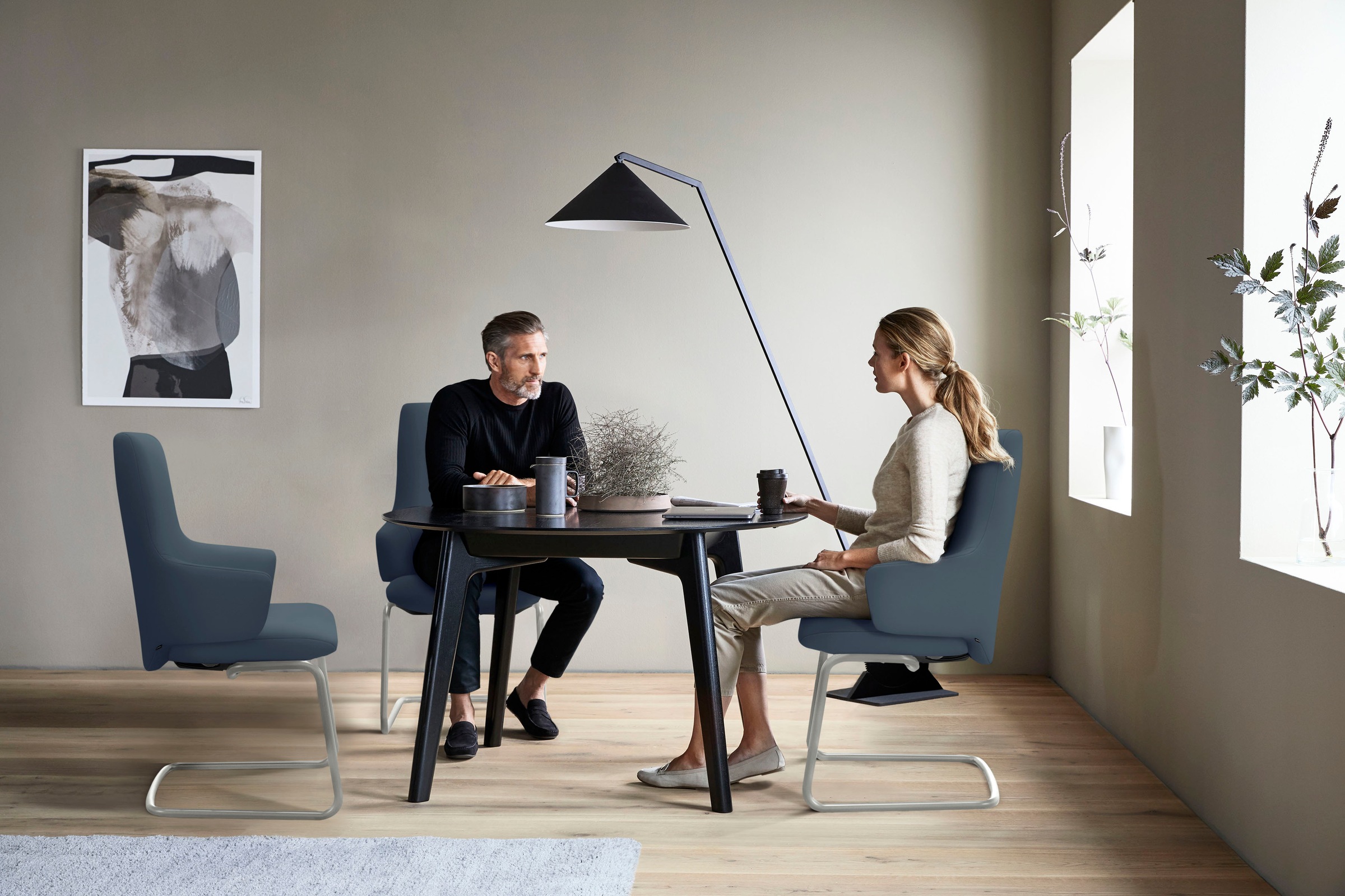 Stressless® Polsterstuhl »Laurel«, Leder PALOMA, High Back mit Armlehne, Größe L, mit Beinen aus Stahl in Schwarz matt