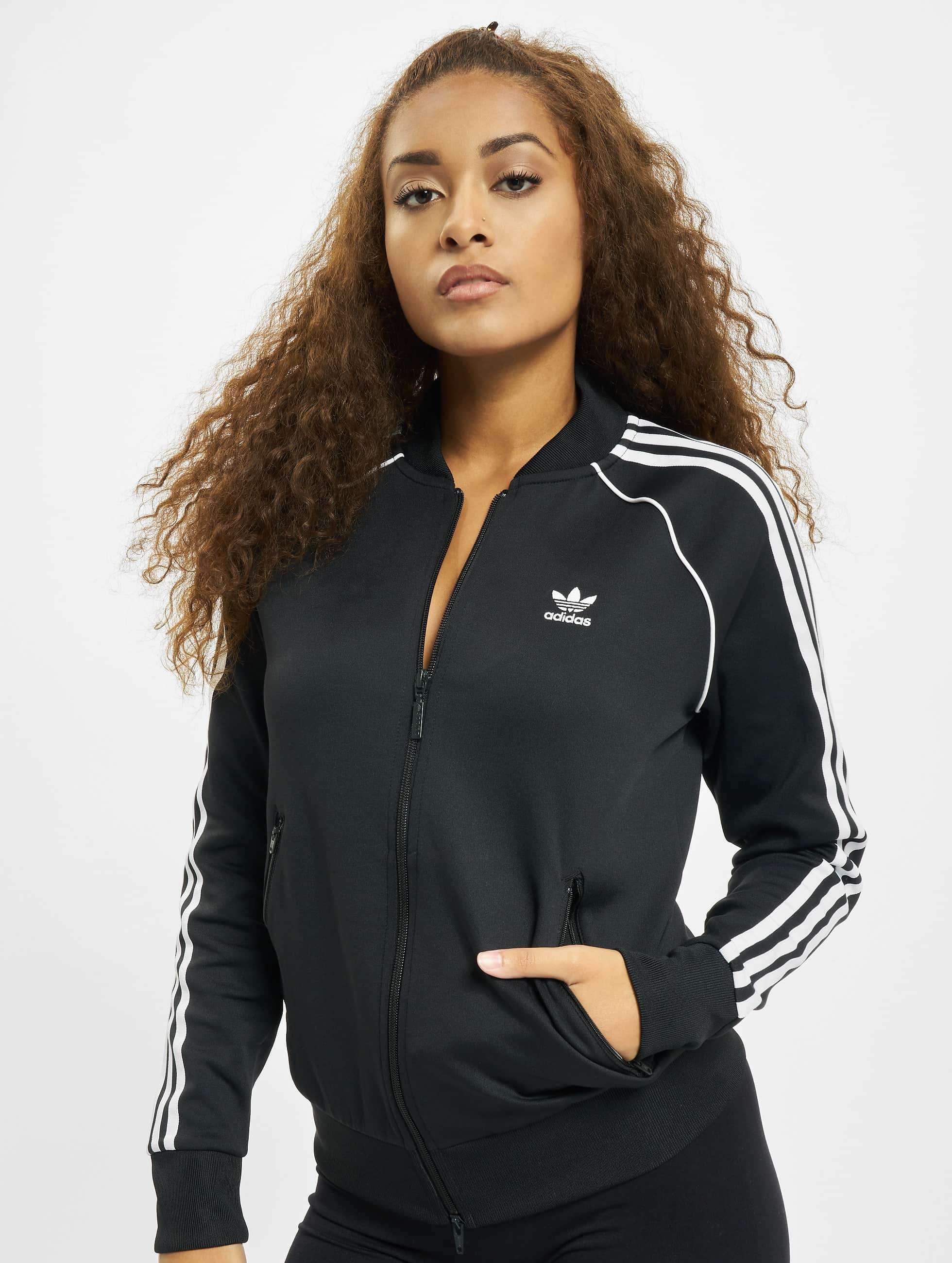 Primeblue St.) bestellen Trainingsjacke«, (1 adidas Outdoorjacke Performance Originals SST für adidas BAUR »Damen |