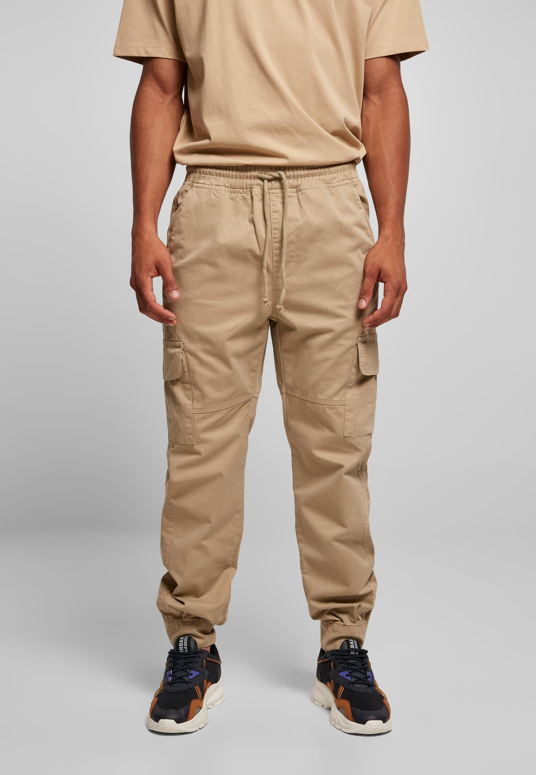 URBAN CLASSICS Cargohose »Urban Classics Herren Military Jogg Pants«, (1 tlg.)