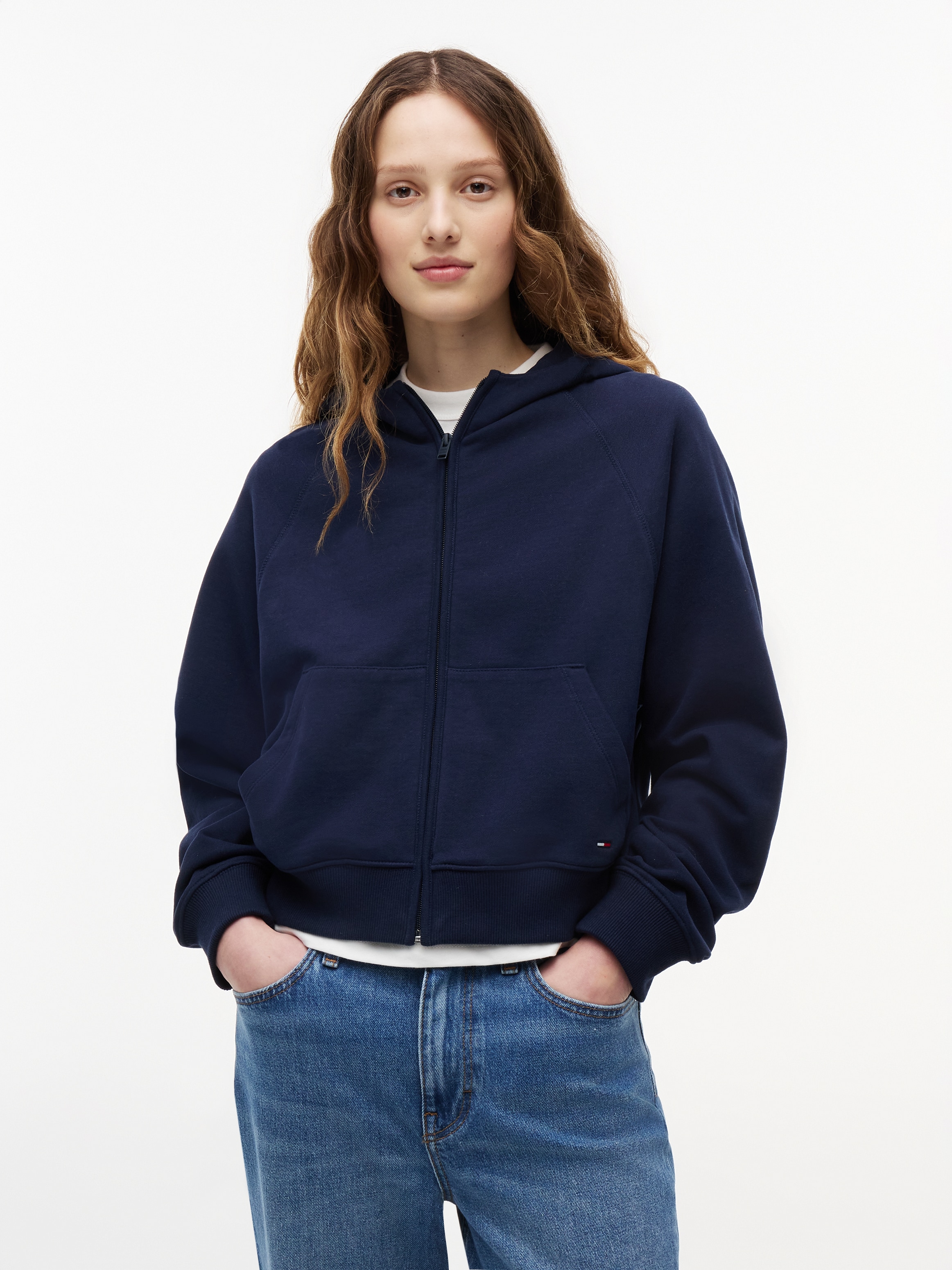 Tommy Jeans Kapuzensweatjacke "TJW BXY S FLAG ZIP THRU HOODIE" Baumwolle, Kapuze, Kängurutasche